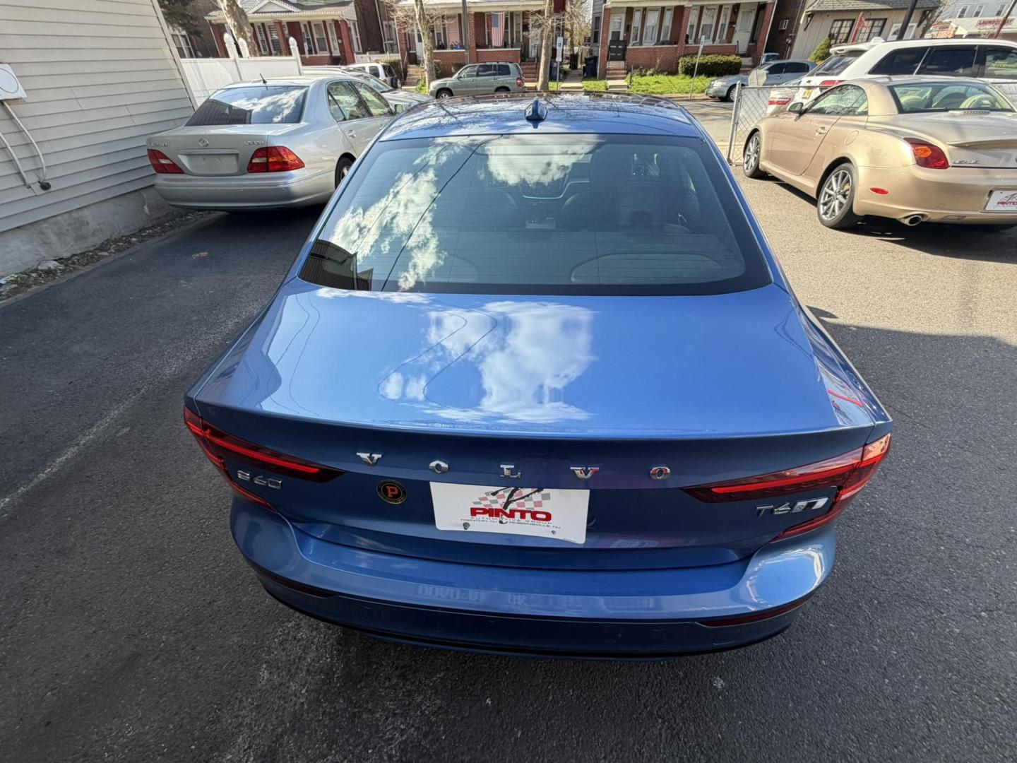 2020 BLUE /Black Volvo S60 T6 R-Design AWD (7JRA22TM0LG) with an 2.0L L4 DOHC 16V engine, 8A transmission, located at 1018 Brunswick Ave, Trenton, NJ, 08638, (609) 989-0900, 40.240086, -74.748085 - This S60 T6 R-design is a perfect color combo! Equipped with all the R-Design features,($6850 option) Advanced package($2500 option), Polestar and heated Rear seats and steering wheel. Fully serviced by Volvo dealer since new! A rare color combo of Bursting Blue metal w Black R design leather interi- Photo#37