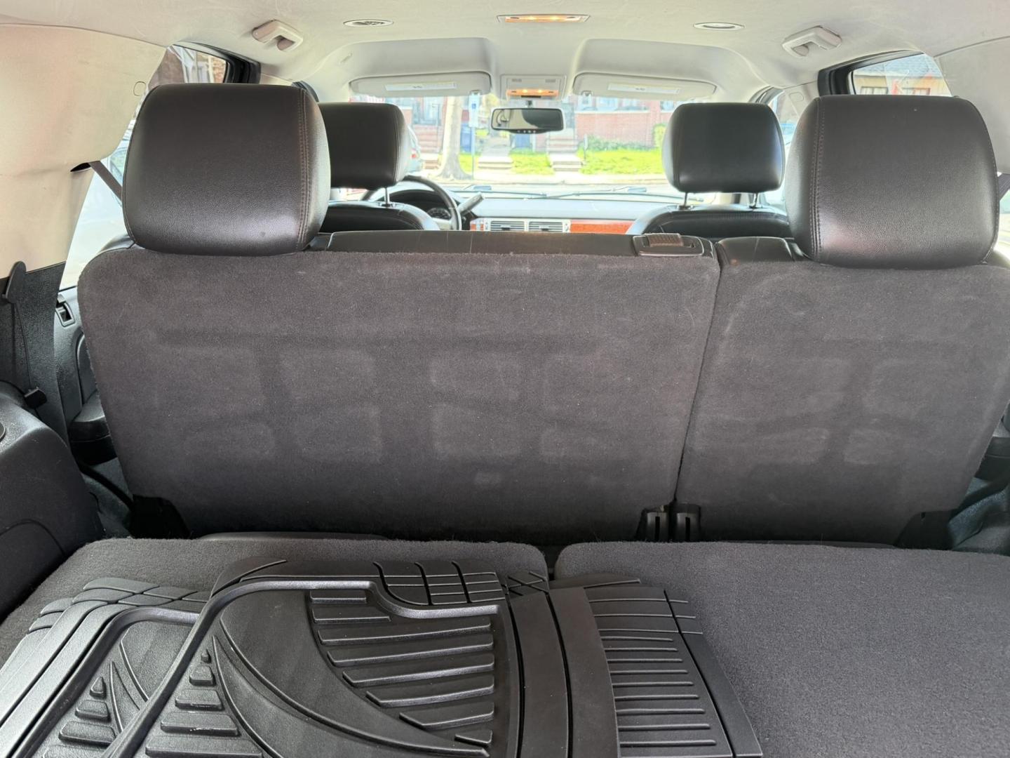 2014 BLACK /Black/gray GMC Yukon SLT 4WD (1GKS2CE0XER) with an 5.3L V8 OHV 16V FFV engine, 6-Speed Automatic transmission, located at 1018 Brunswick Ave, Trenton, NJ, 08638, (609) 989-0900, 40.240086, -74.748085 - This Black Beauty is a real nice SUV. Detailed and Serviced up and ready for the next owner to appreciate for another 10 years! Financing Available, please call Anthony to set up an appointment to see and drive ASAP. 609-273-5100 - Photo#17