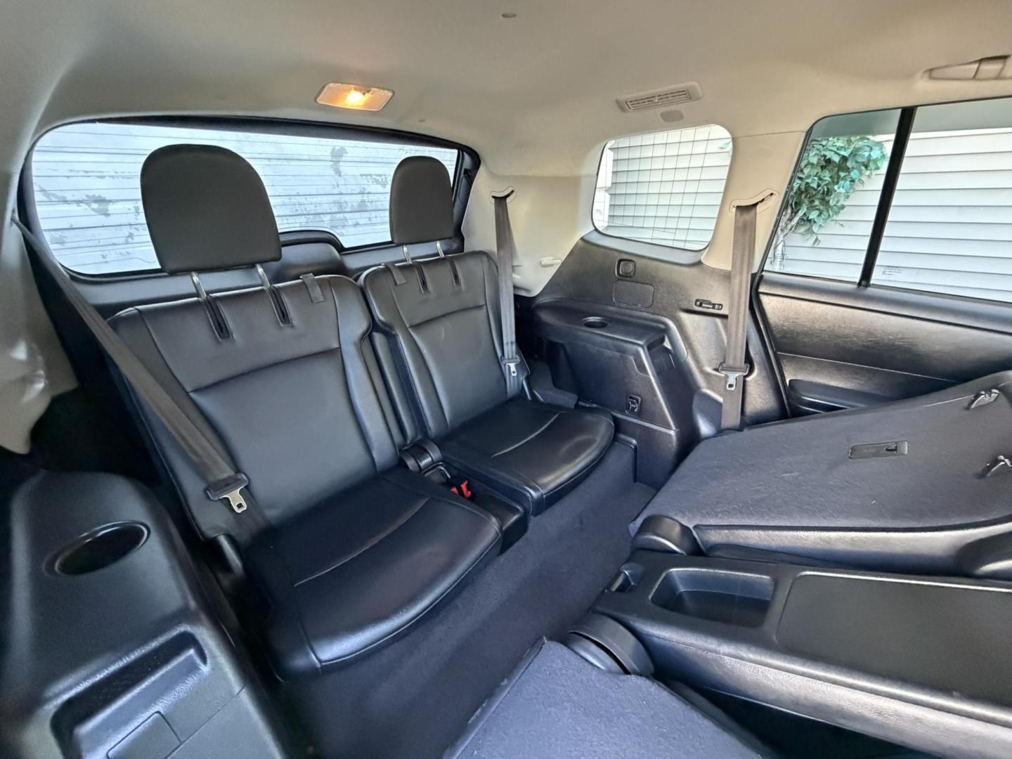 2012 GRAY /Black/gray Toyota Highlander Limited 4WD (5TDDK3EH5CS) with an 3.5L V6 DOHC 24V engine, 5-Speed Automatic transmission, located at 1018 Brunswick Ave, Trenton, NJ, 08638, (609) 989-0900, 40.240086, -74.748085 - A low miled Toyota Highlander that looks and runs like new! Just serviced up and detailed to perfection! Fully loaded as a Limited model and ready to go for another 12-15 years! Financing is available and please call Anthony to set up an appt. to see and drive this super clean Highlander,609-273-510 - Photo#8