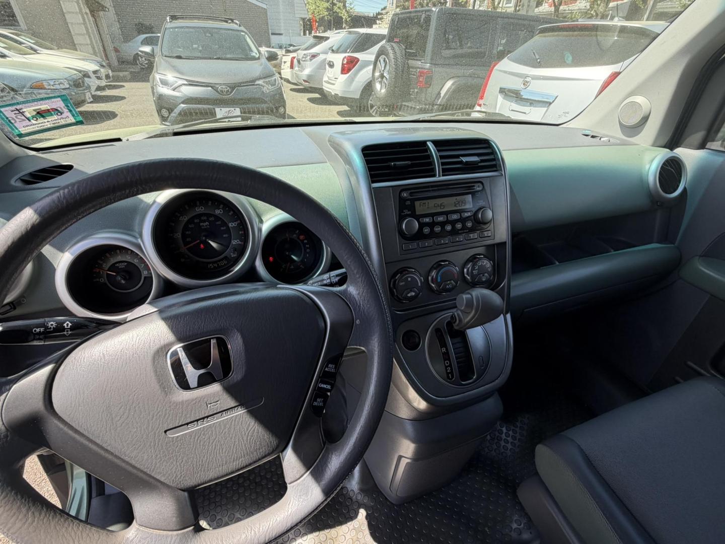2004 /Gray Honda Element EX 4WD AT w/ Front Side Airbags (5J6YH28674L) with an 2.4L L4 DOHC 16V engine, 4-Speed Automatic Overdrive transmission, located at 1018 Brunswick Ave, Trenton, NJ, 08638, (609) 989-0900, 40.240086, -74.748085 - Very clean and very well maintained AWD Honda Element EX! Just serviced and detailed to perfection and ready for next owner to enjoy! Please call Anthony to set up an appointment to see and drive. 609-273-5100 - Photo#20