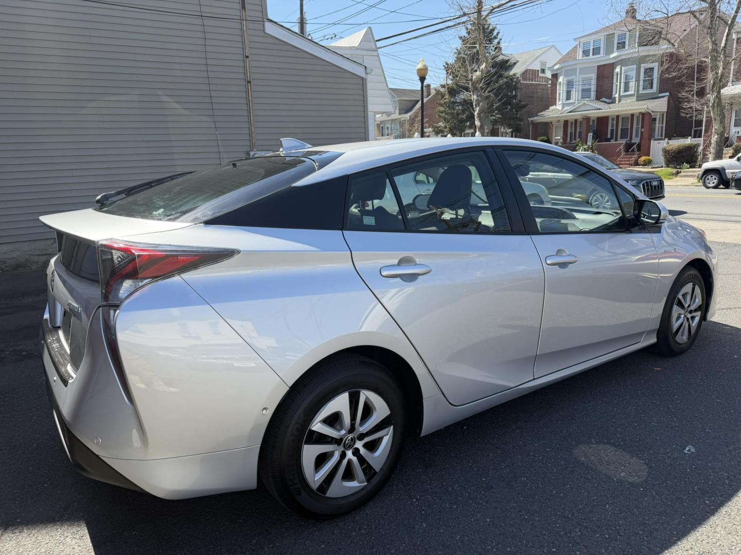 2017 SILVER /Black/gray Toyota Prius Two Eco (JTDKARFU7H3) with an 1.8L L4 DOHC 16V HYBRID engine, CVT transmission, located at 1018 Brunswick Ave, Trenton, NJ, 08638, (609) 989-0900, 40.240086, -74.748085 - Gas prices have escalated in the area so what other vehicle to drive than a hybrid prius that gets 53mpg? This one owner gem has been dealer serviced since new and ready to go! A must see and drive to appreciate, please call Anthony to set up an appt. to inquire about this super clean Toyota. 609-27 - Photo#7