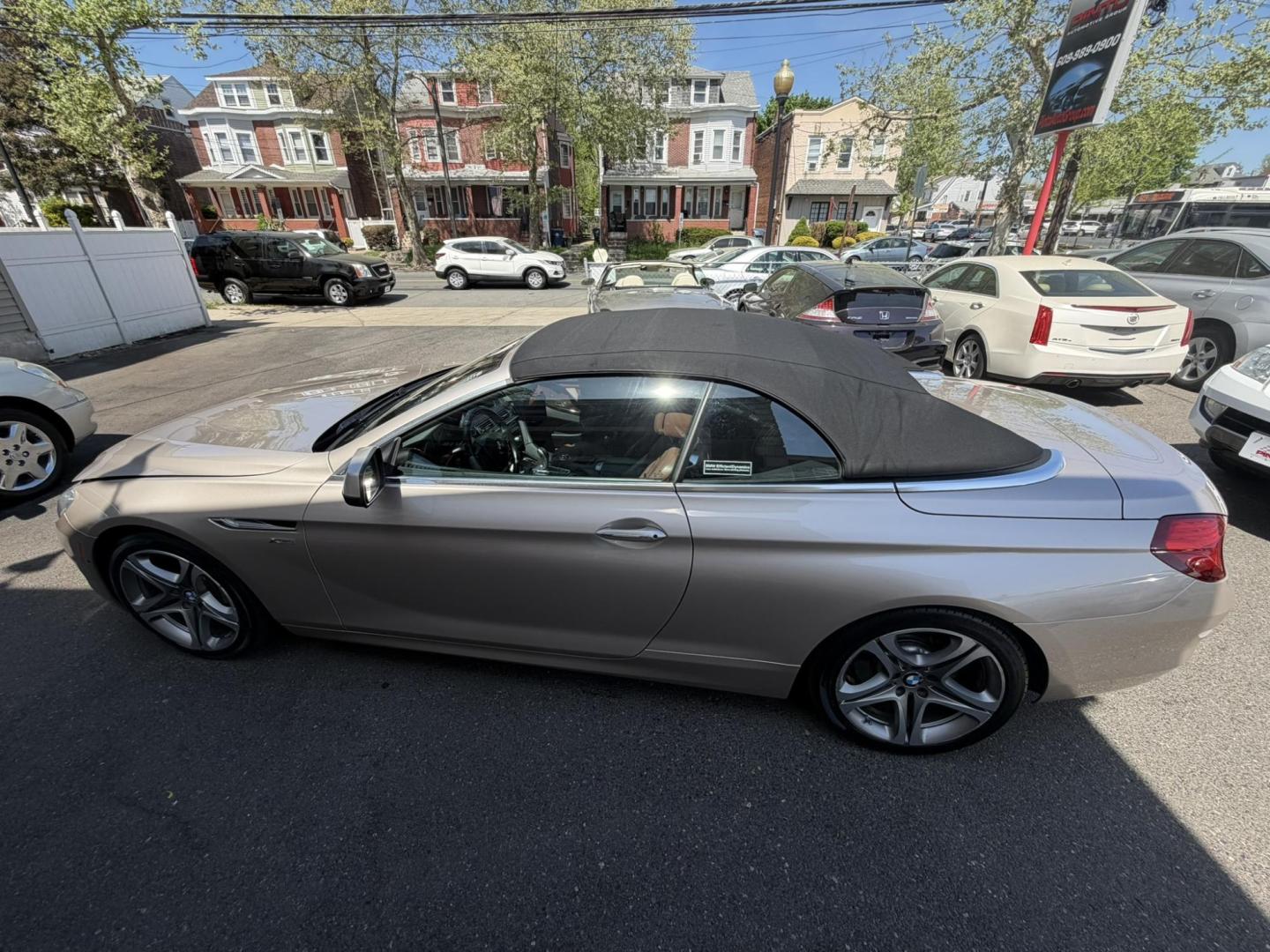 2012 Gold /Tan Leather BMW 6-Series 650i Convertible (WBALZ5C54CC) with an 4.4L V8 DOHC 32V TURBO engine, 6-Speed Manual transmission, located at 1018 Brunswick Ave, Trenton, NJ, 08638, (609) 989-0900, 40.240086, -74.748085 - Convertible season is here! This car is ready for the sun and ready for someone to own this beauty! Regularly maintained throughout its time, this vehicle will go the distance! If you are looking for a second car or summer toy, this BMW 650i is perfect for the price! Please call Anthony to set up a - Photo#2