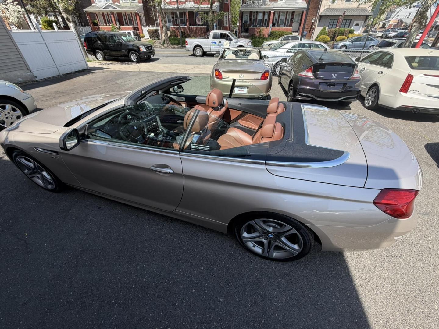 2012 Gold /Tan Leather BMW 6-Series 650i Convertible (WBALZ5C54CC) with an 4.4L V8 DOHC 32V TURBO engine, 6-Speed Manual transmission, located at 1018 Brunswick Ave, Trenton, NJ, 08638, (609) 989-0900, 40.240086, -74.748085 - Convertible season is here! This car is ready for the sun and ready for someone to own this beauty! Regularly maintained throughout its time, this vehicle will go the distance! If you are looking for a second car or summer toy, this BMW 650i is perfect for the price! Please call Anthony to set up a - Photo#21