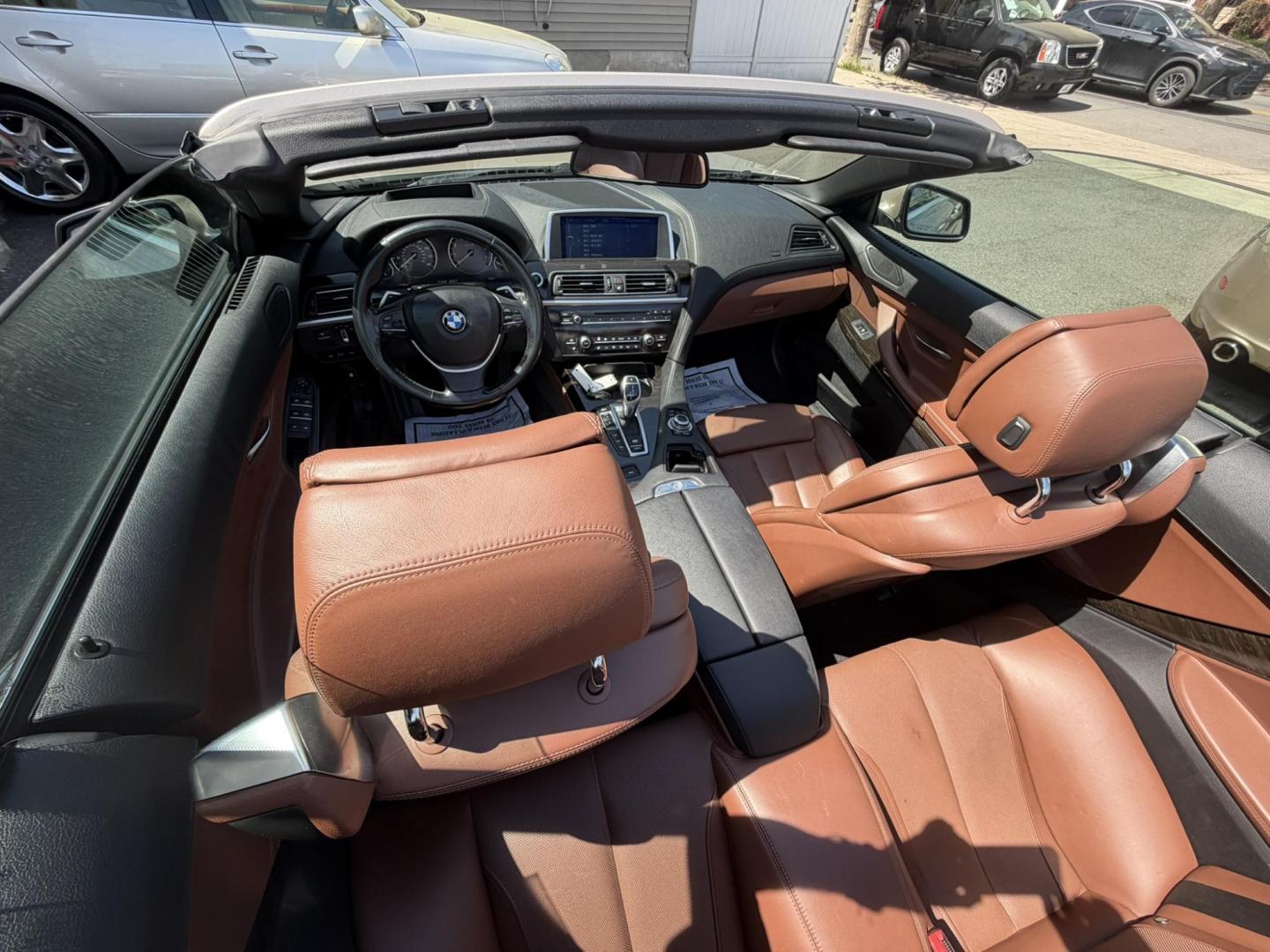 2012 Gold /Tan Leather BMW 6-Series 650i Convertible (WBALZ5C54CC) with an 4.4L V8 DOHC 32V TURBO engine, 6-Speed Manual transmission, located at 1018 Brunswick Ave, Trenton, NJ, 08638, (609) 989-0900, 40.240086, -74.748085 - Convertible season is here! This car is ready for the sun and ready for someone to own this beauty! Regularly maintained throughout its time, this vehicle will go the distance! If you are looking for a second car or summer toy, this BMW 650i is perfect for the price! Please call Anthony to set up a - Photo#28