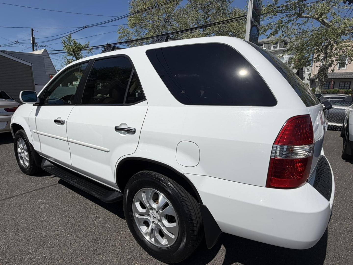 2003 White /Tan Leather Acura MDX Touring with Rear DVD System (2HNYD18733H) with an 3.5L V6 SOHC 24V engine, 5-Speed Automatic Overdrive transmission, located at 1018 Brunswick Ave, Trenton, NJ, 08638, (609) 989-0900, 40.240086, -74.748085 - This Touring model MDX is loaded up and super clean w so much great service history! You can buy this SUV w confidence. A great price for this reliable Acura. A must see and drive ASAP, please call Anthony to set up an appt. 609-273-5100 - Photo#3