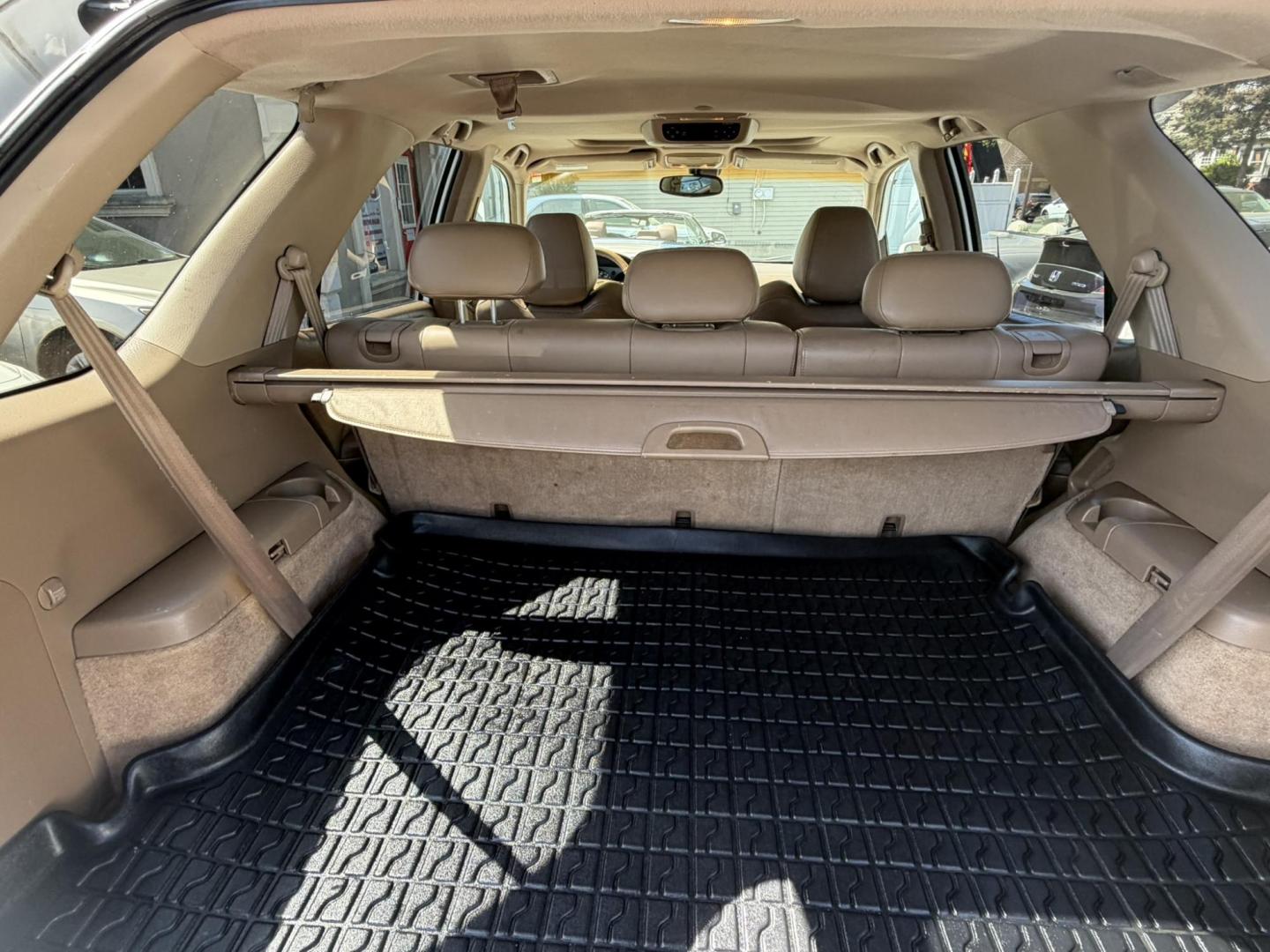 2003 White /Tan Leather Acura MDX Touring with Rear DVD System (2HNYD18733H) with an 3.5L V6 SOHC 24V engine, 5-Speed Automatic Overdrive transmission, located at 1018 Brunswick Ave, Trenton, NJ, 08638, (609) 989-0900, 40.240086, -74.748085 - This Touring model MDX is loaded up and super clean w so much great service history! You can buy this SUV w confidence. A great price for this reliable Acura. A must see and drive ASAP, please call Anthony to set up an appt. 609-273-5100 - Photo#14