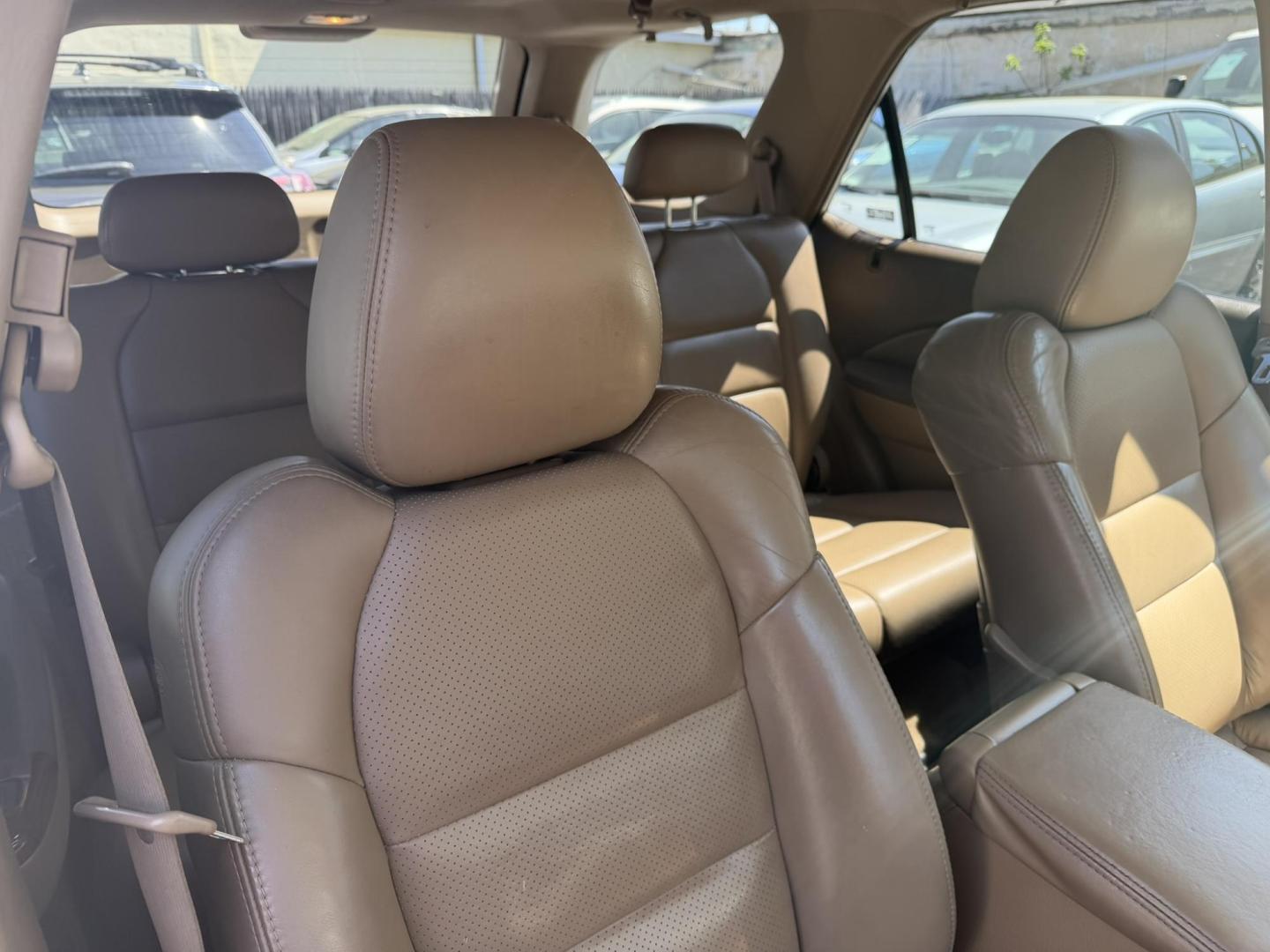2003 White /Tan Leather Acura MDX Touring with Rear DVD System (2HNYD18733H) with an 3.5L V6 SOHC 24V engine, 5-Speed Automatic Overdrive transmission, located at 1018 Brunswick Ave, Trenton, NJ, 08638, (609) 989-0900, 40.240086, -74.748085 - This Touring model MDX is loaded up and super clean w so much great service history! You can buy this SUV w confidence. A great price for this reliable Acura. A must see and drive ASAP, please call Anthony to set up an appt. 609-273-5100 - Photo#28
