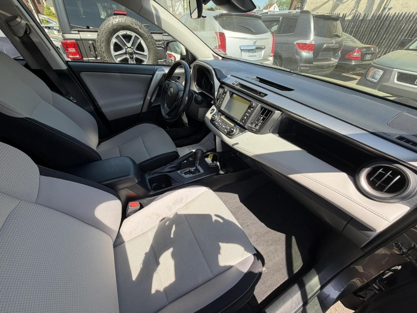 2017 GRAY /Black/gray Toyota RAV4 XLE AWD (JTMRFREVXHJ) with an 2.5L L4 DOHC 16V engine, 6A transmission, located at 1018 Brunswick Ave, Trenton, NJ, 08638, (609) 989-0900, 40.240086, -74.748085 - If you need reliability, This Toyota RAV4 is perfect! Recently serviced and ready for the next 10 years ahead! If you do Uber or Lift, this could be an ideal vehicle for you! Please call Anthony to set up an appt. to come check out. 609-273-5100- Photo#9