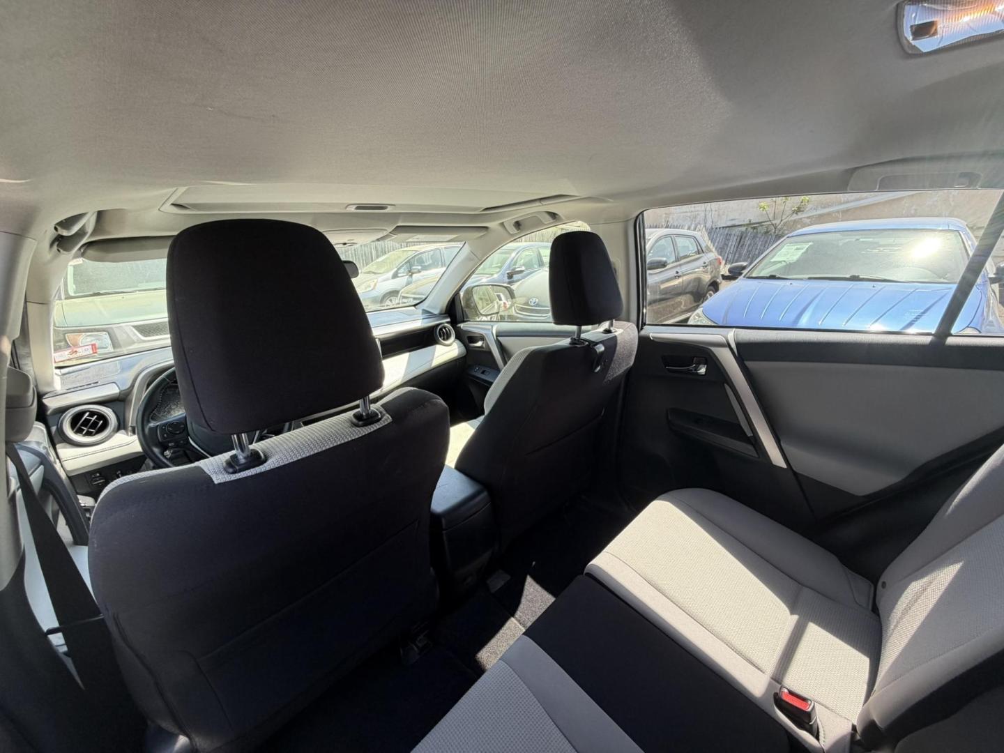 2017 GRAY /Black/gray Toyota RAV4 XLE AWD (JTMRFREVXHJ) with an 2.5L L4 DOHC 16V engine, 6A transmission, located at 1018 Brunswick Ave, Trenton, NJ, 08638, (609) 989-0900, 40.240086, -74.748085 - If you need reliability, This Toyota RAV4 is perfect! Recently serviced and ready for the next 10 years ahead! If you do Uber or Lift, this could be an ideal vehicle for you! Please call Anthony to set up an appt. to come check out. 609-273-5100- Photo#17
