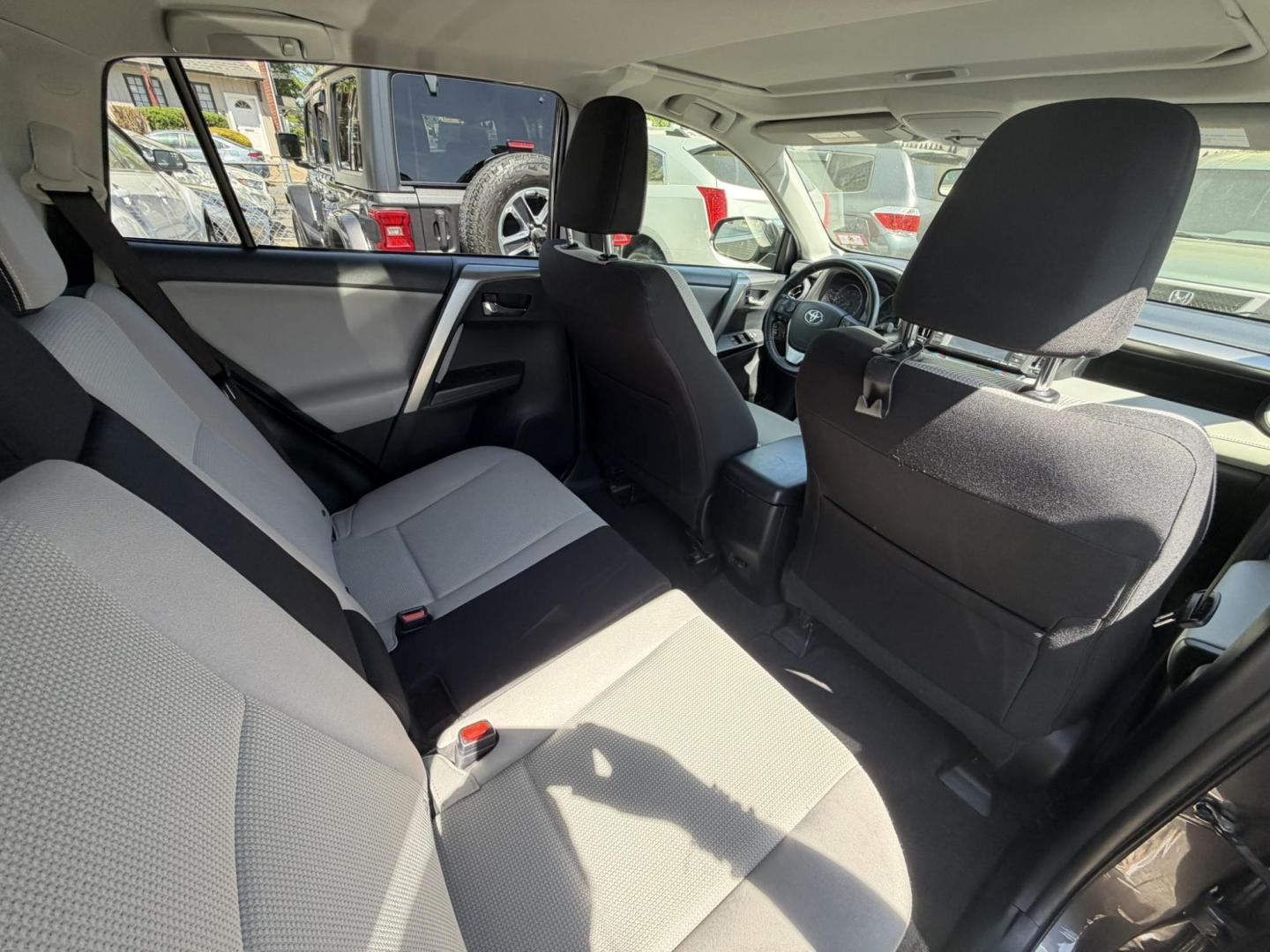 2017 GRAY /Black/gray Toyota RAV4 XLE AWD (JTMRFREVXHJ) with an 2.5L L4 DOHC 16V engine, 6A transmission, located at 1018 Brunswick Ave, Trenton, NJ, 08638, (609) 989-0900, 40.240086, -74.748085 - If you need reliability, This Toyota RAV4 is perfect! Recently serviced and ready for the next 10 years ahead! If you do Uber or Lift, this could be an ideal vehicle for you! Please call Anthony to set up an appt. to come check out. 609-273-5100- Photo#19