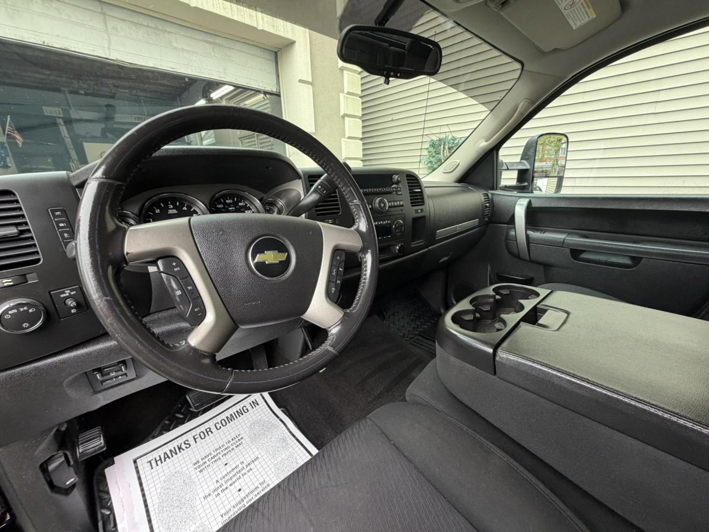 2012 BLACK /Black/gray Chevrolet Silverado 2500HD LT Crew Cab 4WD (1GC1KXCG0CF) with an 6.0L V8 OHV 16V FFV engine, 6-Speed Automatic transmission, located at 1018 Brunswick Ave, Trenton, NJ, 08638, (609) 989-0900, 40.240086, -74.748085 - Here is a great heavy duty 2500 Chevy Silverado! Crew Cab Black Beauty w Vortec 6.0 motor! Recently serviced and ready to get to work!! Financing available, Please call Anthony to set up an appt. to see and drive. 609-273-5100 - Photo#24