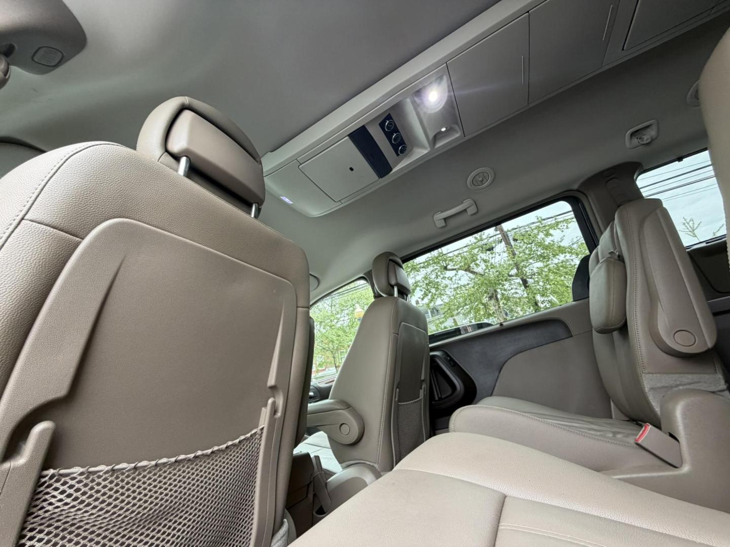 2015 BLACK /Tan Leather Chrysler Town & Country Touring (2C4RC1BG9FR) with an 3.6L V6 DOHC 24V engine, 6-Speed Automatic transmission, located at 1018 Brunswick Ave, Trenton, NJ, 08638, (609) 989-0900, 40.240086, -74.748085 - Here is the cleanest Chrysler Town and Country out there! Serviced regularly and detailed to perfection! This vehicle has extensive maintenance history and is ready for the next 10 years! Please feel free to call Anthony for an appt. to see and drive, 609-273-5100 - Photo#26