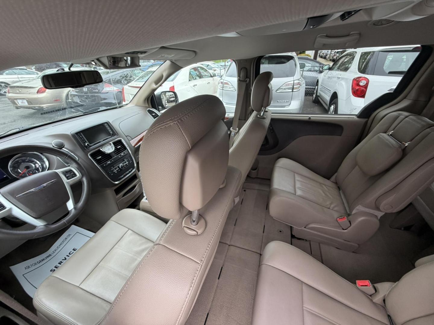 2015 BLACK /Tan Leather Chrysler Town & Country Touring (2C4RC1BG9FR) with an 3.6L V6 DOHC 24V engine, 6-Speed Automatic transmission, located at 1018 Brunswick Ave, Trenton, NJ, 08638, (609) 989-0900, 40.240086, -74.748085 - Here is the cleanest Chrysler Town and Country out there! Serviced regularly and detailed to perfection! This vehicle has extensive maintenance history and is ready for the next 10 years! Please feel free to call Anthony for an appt. to see and drive, 609-273-5100 - Photo#27