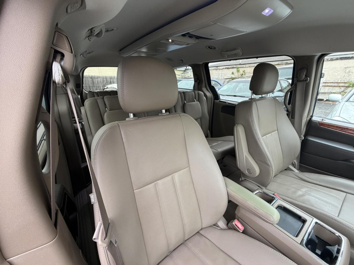 2015 BLACK /Tan Leather Chrysler Town & Country Touring (2C4RC1BG9FR) with an 3.6L V6 DOHC 24V engine, 6-Speed Automatic transmission, located at 1018 Brunswick Ave, Trenton, NJ, 08638, (609) 989-0900, 40.240086, -74.748085 - Here is the cleanest Chrysler Town and Country out there! Serviced regularly and detailed to perfection! This vehicle has extensive maintenance history and is ready for the next 10 years! Please feel free to call Anthony for an appt. to see and drive, 609-273-5100 - Photo#37