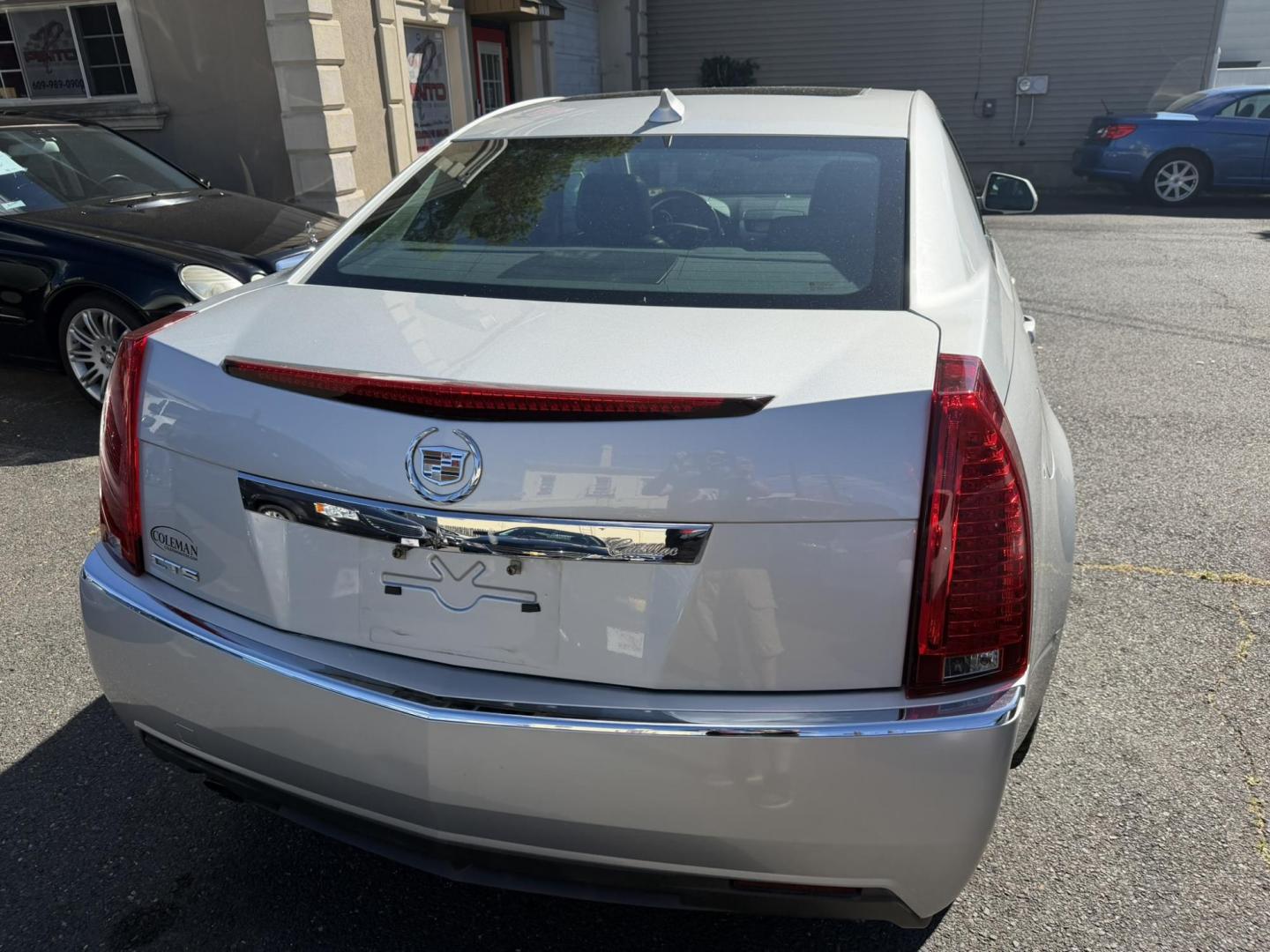 2011 SILVER /Black Cadillac CTS 3.0L Luxury (1G6DE5EY0B0) with an 3.0L V6 DOHC 24V engine, located at 1018 Brunswick Ave, Trenton, NJ, 08638, (609) 989-0900, 40.240086, -74.748085 - This one owner Cadillac is absolutely super clean and like new! Always serviced and maintained, recently detailed to perfection and ready for the next owner to enjoy! Please call Anthony to set up an appt, 609-273-5100 - Photo#4