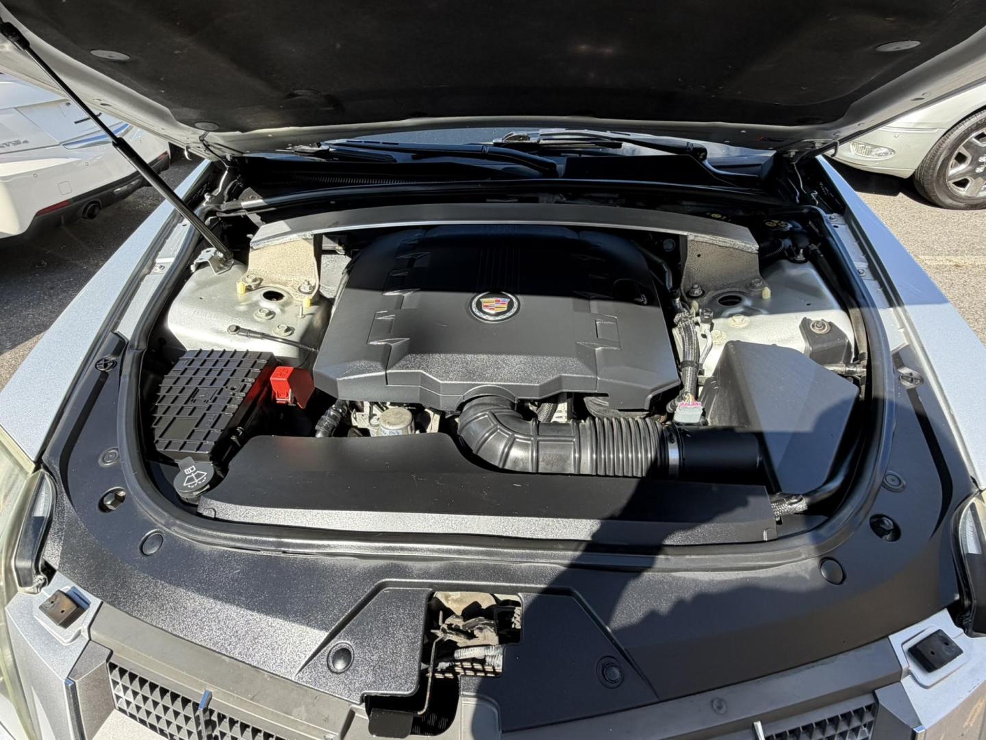 2011 SILVER /Black Cadillac CTS 3.0L Luxury (1G6DE5EY0B0) with an 3.0L V6 DOHC 24V engine, located at 1018 Brunswick Ave, Trenton, NJ, 08638, (609) 989-0900, 40.240086, -74.748085 - This one owner Cadillac is absolutely super clean and like new! Always serviced and maintained, recently detailed to perfection and ready for the next owner to enjoy! Please call Anthony to set up an appt, 609-273-5100 - Photo#19