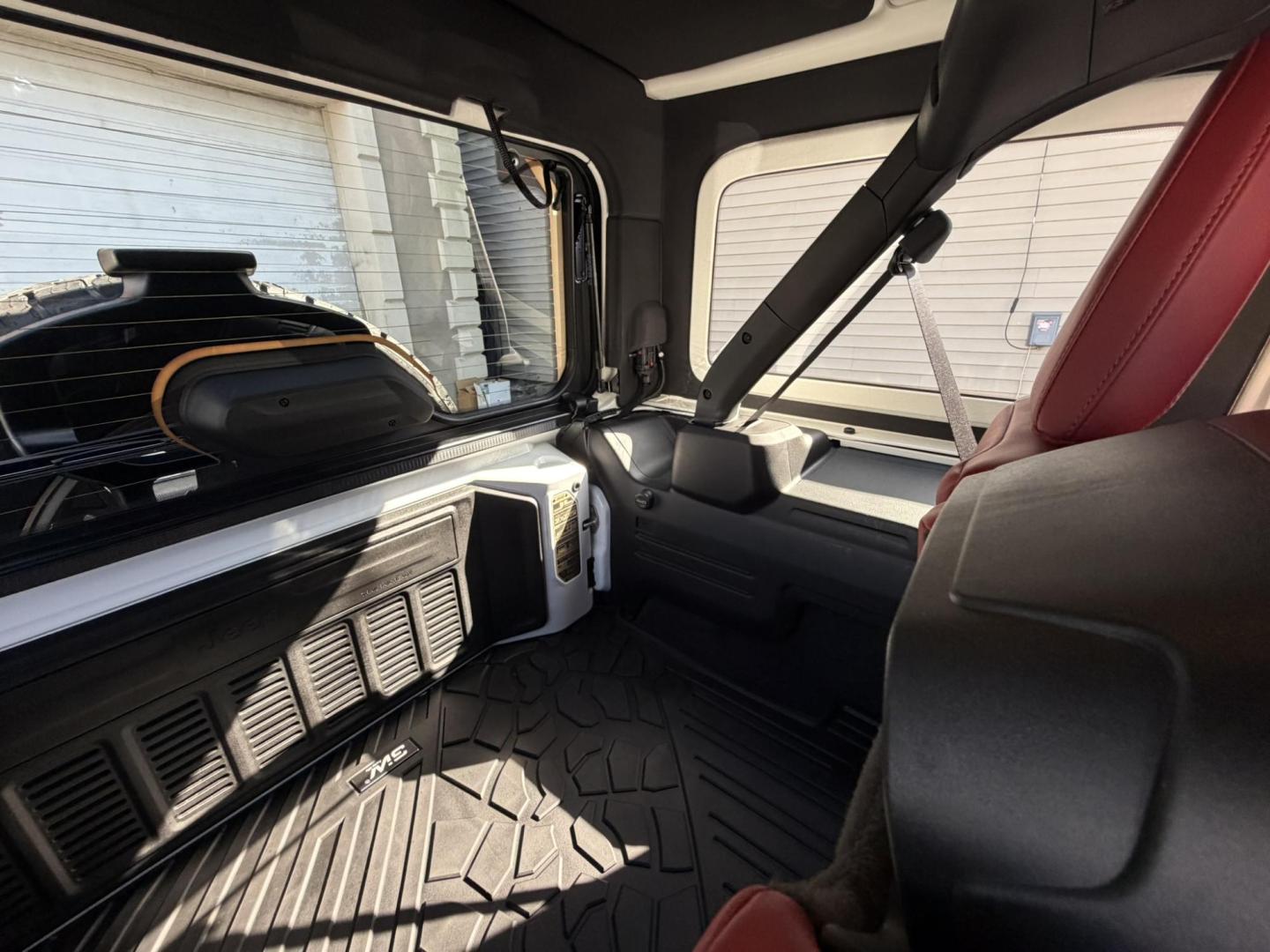2024 White /Red Jeep Wrangler Rubicon 392 (1C4RJXSJ4RW) with an 6.4L V8 DOHC 32V engine, 6M transmission, located at 1018 Brunswick Ave, Trenton, NJ, 08638, (609) 989-0900, 40.240086, -74.748085 - WOW! WOW! WOW! This Rubicon is one Badass Jeep! Loaded w options and close to $20k in custom upgrades including LED Baja Design Lights, Borla exhaust, 20" Fuel wheels on 37" tires, custom front bumper and power dropdown running boards! This Jeep has been fully ceramic coated and tinted w/ windshield - Photo#33