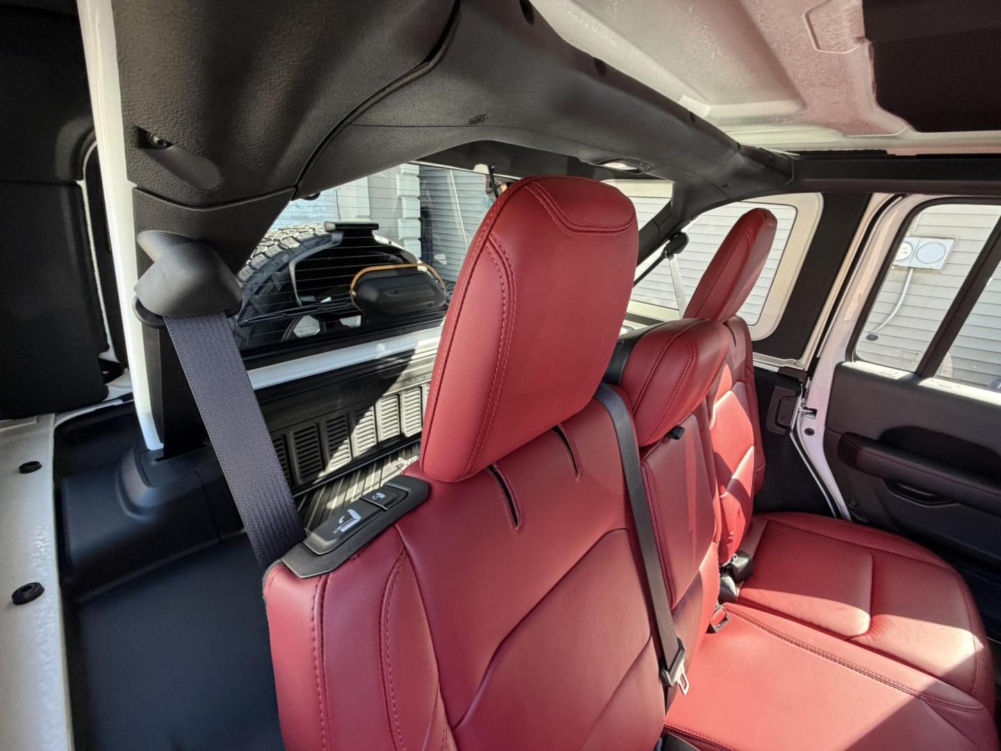 2024 White /Red Jeep Wrangler Rubicon 392 (1C4RJXSJ4RW) with an 6.4L V8 DOHC 32V engine, 6M transmission, located at 1018 Brunswick Ave, Trenton, NJ, 08638, (609) 989-0900, 40.240086, -74.748085 - WOW! WOW! WOW! This Rubicon is one Badass Jeep! Loaded w options and close to $20k in custom upgrades including LED Baja Design Lights, Borla exhaust, 20" Fuel wheels on 37" tires, custom front bumper and power dropdown running boards! This Jeep has been fully ceramic coated and tinted w/ windshield - Photo#50
