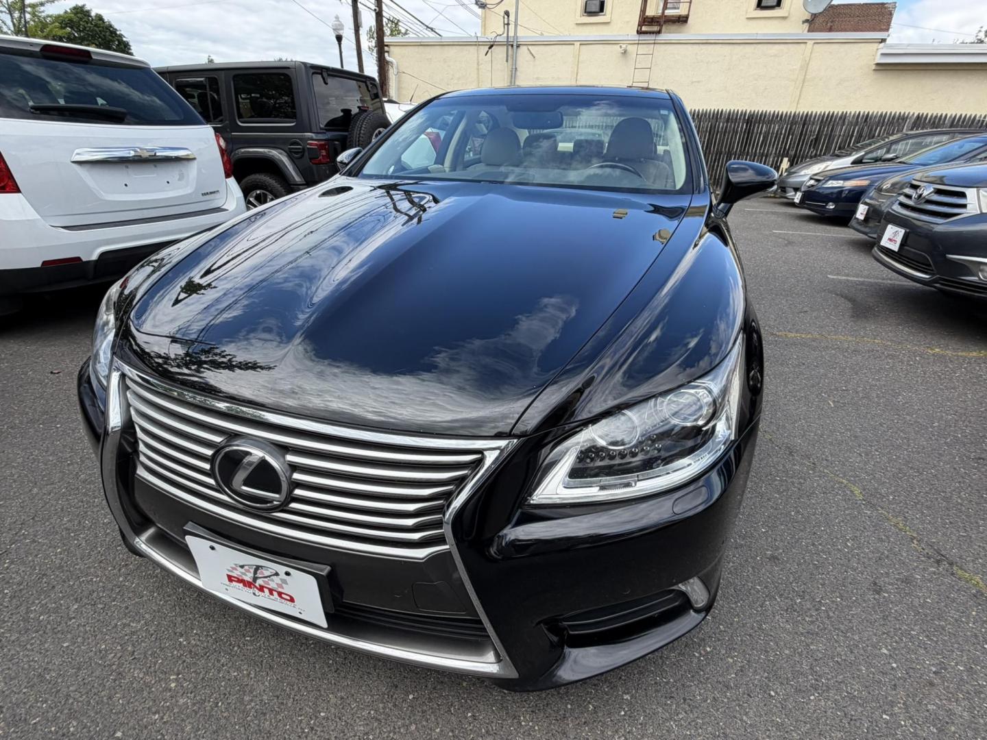 2013 BLACK /Tan Leather Lexus LS 460 Luxury Sedan AWD (JTHCL5EF2D5) with an 4.6L V8 DOHC 32V engine, 8-Speed Automatic transmission, located at 1018 Brunswick Ave, Trenton, NJ, 08638, (609) 989-0900, 40.240086, -74.748085 - Wow, this 1 owner Black Beauty is so clean and nice! Serviced up and ready to go with under 80k pampered miles! A must see and drive to appreciate, Call Anthony to set up an appt. 609-273-5100. Financing available! - Photo#11