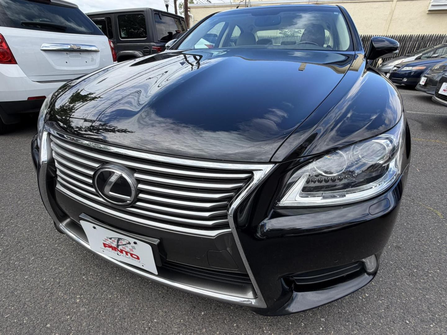 2013 BLACK /Tan Leather Lexus LS 460 Luxury Sedan AWD (JTHCL5EF2D5) with an 4.6L V8 DOHC 32V engine, 8-Speed Automatic transmission, located at 1018 Brunswick Ave, Trenton, NJ, 08638, (609) 989-0900, 40.240086, -74.748085 - Wow, this 1 owner Black Beauty is so clean and nice! Serviced up and ready to go with under 80k pampered miles! A must see and drive to appreciate, Call Anthony to set up an appt. 609-273-5100. Financing available! - Photo#13