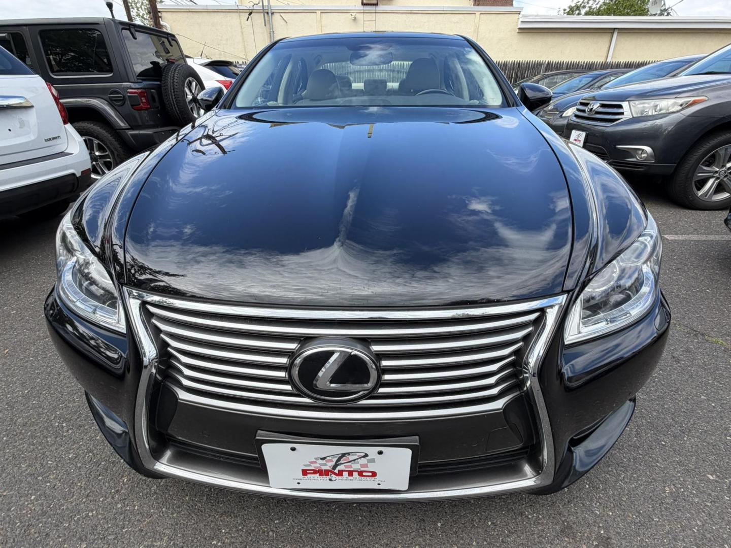 2013 BLACK /Tan Leather Lexus LS 460 Luxury Sedan AWD (JTHCL5EF2D5) with an 4.6L V8 DOHC 32V engine, 8-Speed Automatic transmission, located at 1018 Brunswick Ave, Trenton, NJ, 08638, (609) 989-0900, 40.240086, -74.748085 - Wow, this 1 owner Black Beauty is so clean and nice! Serviced up and ready to go with under 80k pampered miles! A must see and drive to appreciate, Call Anthony to set up an appt. 609-273-5100. Financing available! - Photo#14