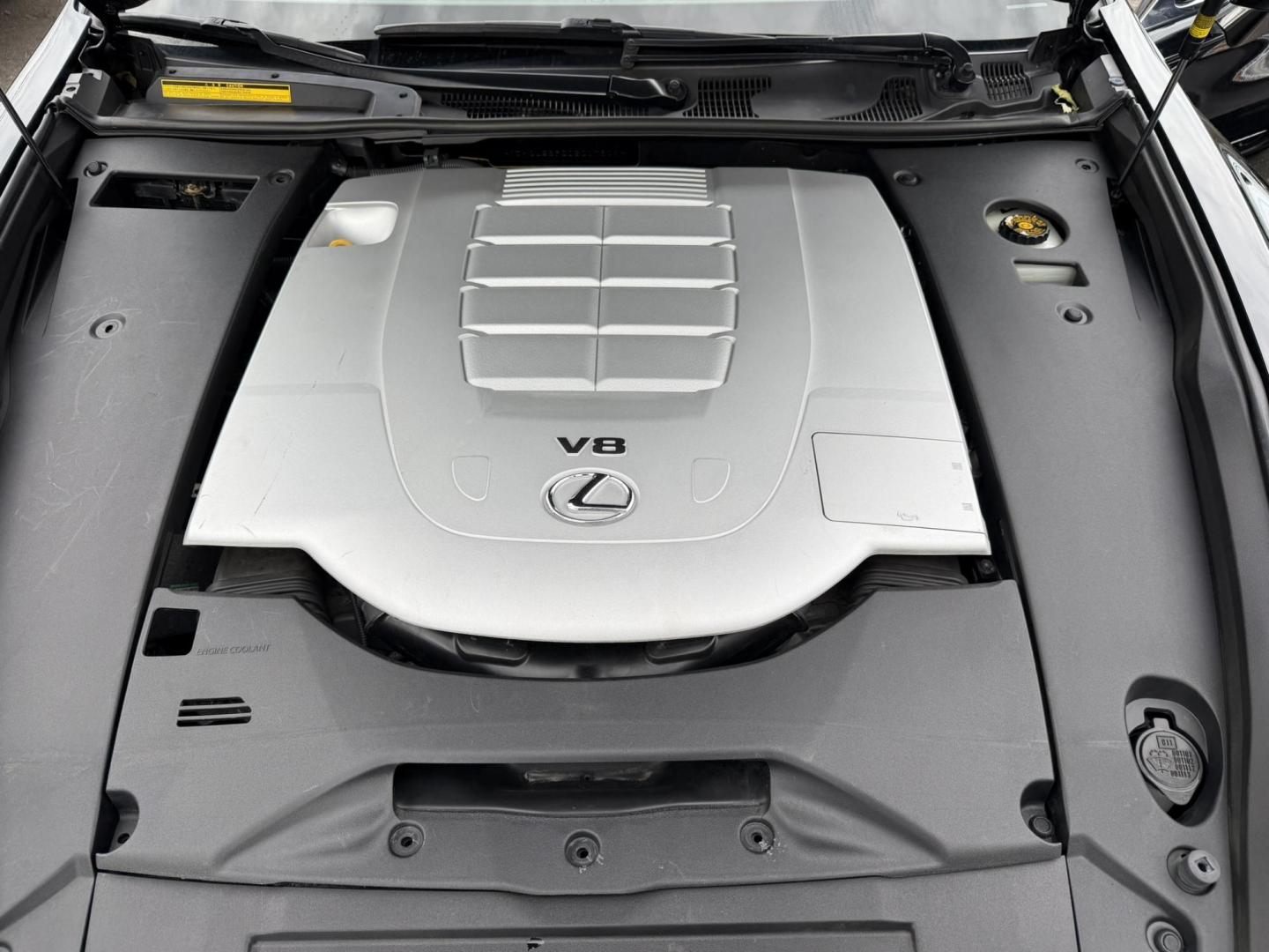 2013 BLACK /Tan Leather Lexus LS 460 Luxury Sedan AWD (JTHCL5EF2D5) with an 4.6L V8 DOHC 32V engine, 8-Speed Automatic transmission, located at 1018 Brunswick Ave, Trenton, NJ, 08638, (609) 989-0900, 40.240086, -74.748085 - Wow, this 1 owner Black Beauty is so clean and nice! Serviced up and ready to go with under 80k pampered miles! A must see and drive to appreciate, Call Anthony to set up an appt. 609-273-5100. Financing available! - Photo#22
