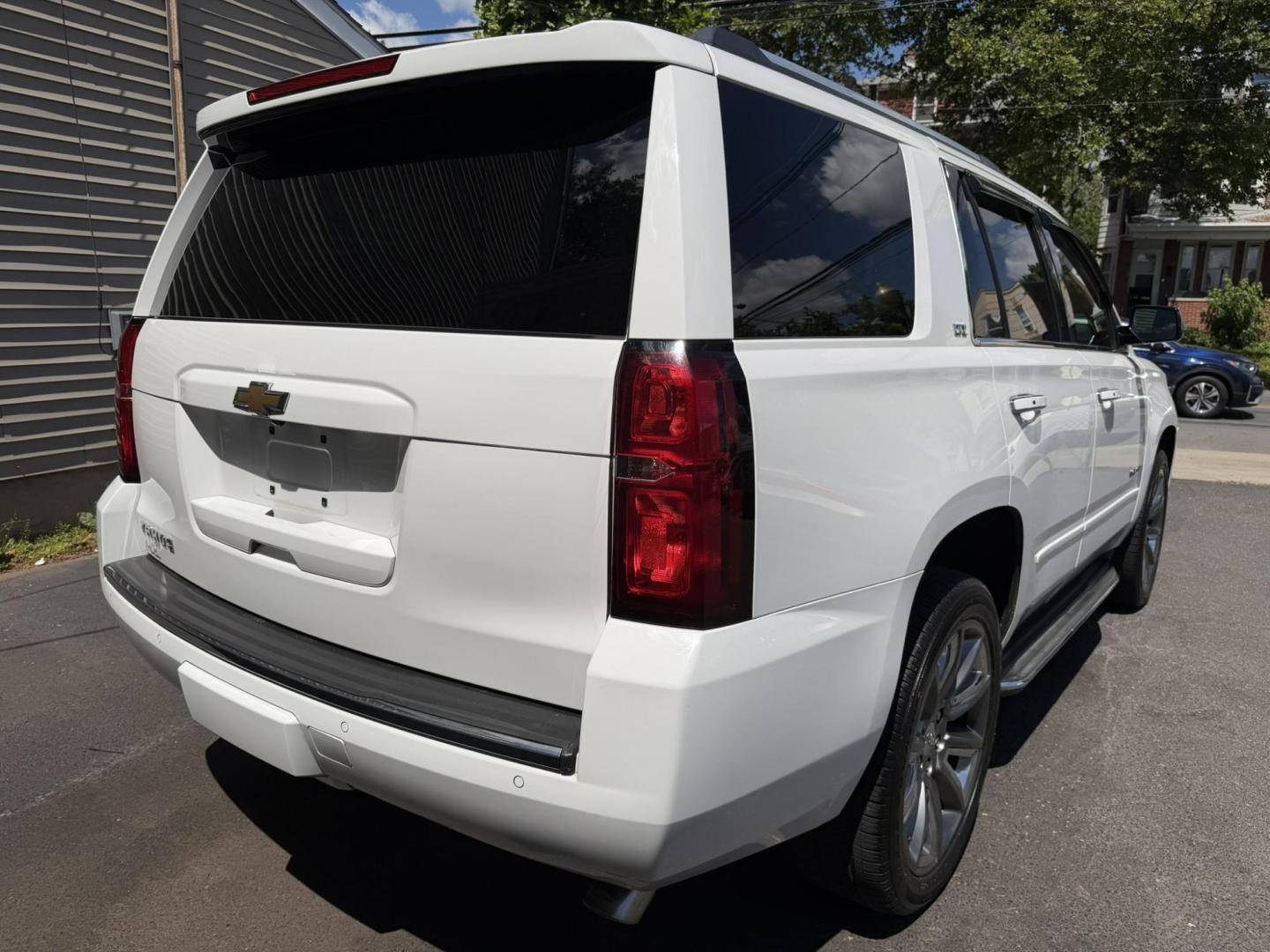 2015 White /Tan Chevrolet Tahoe LTZ 4WD (1GNSKCKC6FR) with an 5.3L V8 OHV 16V engine, 6-Speed Automatic transmission, located at 1018 Brunswick Ave, Trenton, NJ, 08638, (609) 989-0900, 40.240086, -74.748085 - Photo#13