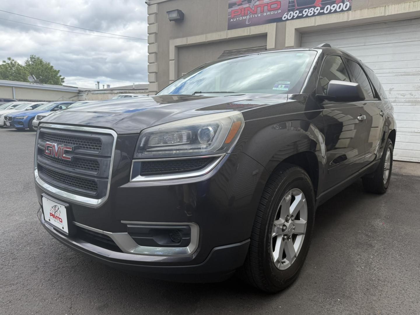 2015 GRAY /Black/gray GMC Acadia SLE-2 FWD (1GKKRPKD6FJ) with an 3.6L V6 DOHC 24V engine, 6-Speed Automatic transmission, located at 1018 Brunswick Ave, Trenton, NJ, 08638, (609) 989-0900, 40.240086, -74.748085 - This GMC is ready to go! Just serviced and detailed for the next owner. Sharp looking Acadia and must see and drive to appreciate. Call Anthony to set up an appointment, 609-273-5100 - Photo#3