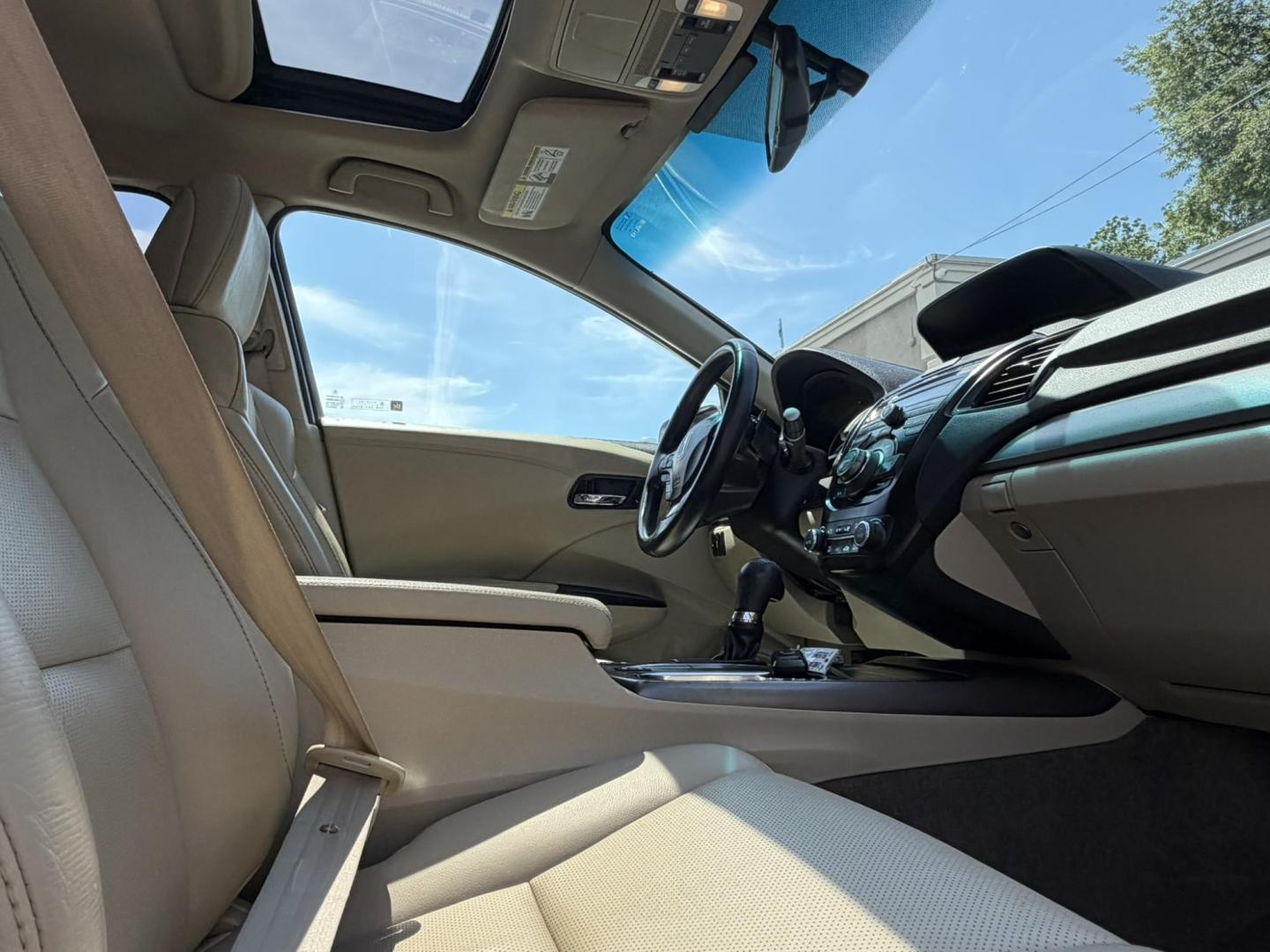 2015 BLUE /Tan Leather Acura RDX 6-Spd AT AWD w/ Technology Package (5J8TB4H58FL) with an 2.3L L4 DOHC 16V engine, 6-Speed Automatic transmission, located at 1018 Brunswick Ave, Trenton, NJ, 08638, (609) 989-0900, 40.240086, -74.748085 - Here is a really clean and well serviced up Acura RDX! Great Carfax history and like new condition. A must see and drive ASAP! Call Anthony to set up an appt. 609-273-5100- Photo#12