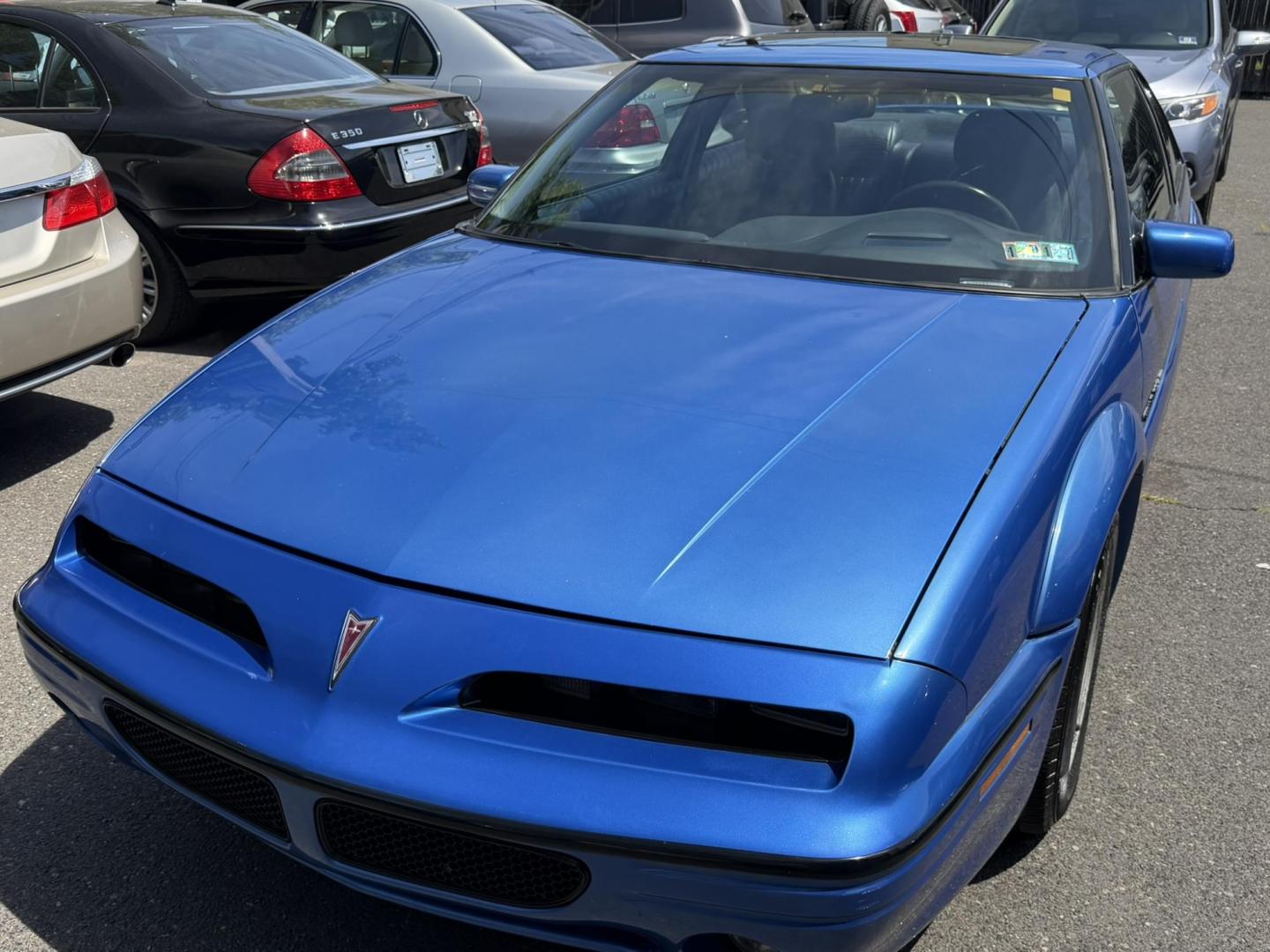 1994 BLUE /Gray Leather Pontiac Grand Prix SE coupe (1G2WJ12M0RF) with an 3.1L V6 OHV 12V engine, 4-Speed Automatic Overdrive transmission, located at 1018 Brunswick Ave, Trenton, NJ, 08638, (609) 989-0900, 40.240086, -74.748085 - Look at this Blast from the past! This Grand Prix is in amazing condition and ready for the next Pontiac enthusiast to come take her away!! Recently serviced and ready to go, Call Anthony to set up appt. to see this rare vehicle.609-273-5100.- Photo#3