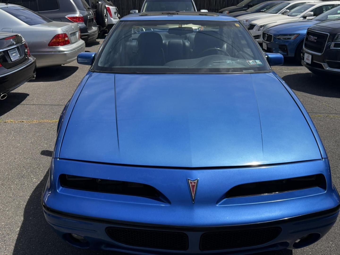 1994 BLUE /Gray Leather Pontiac Grand Prix SE coupe (1G2WJ12M0RF) with an 3.1L V6 OHV 12V engine, 4-Speed Automatic Overdrive transmission, located at 1018 Brunswick Ave, Trenton, NJ, 08638, (609) 989-0900, 40.240086, -74.748085 - Look at this Blast from the past! This Grand Prix is in amazing condition and ready for the next Pontiac enthusiast to come take her away!! Recently serviced and ready to go, Call Anthony to set up appt. to see this rare vehicle.609-273-5100.- Photo#4