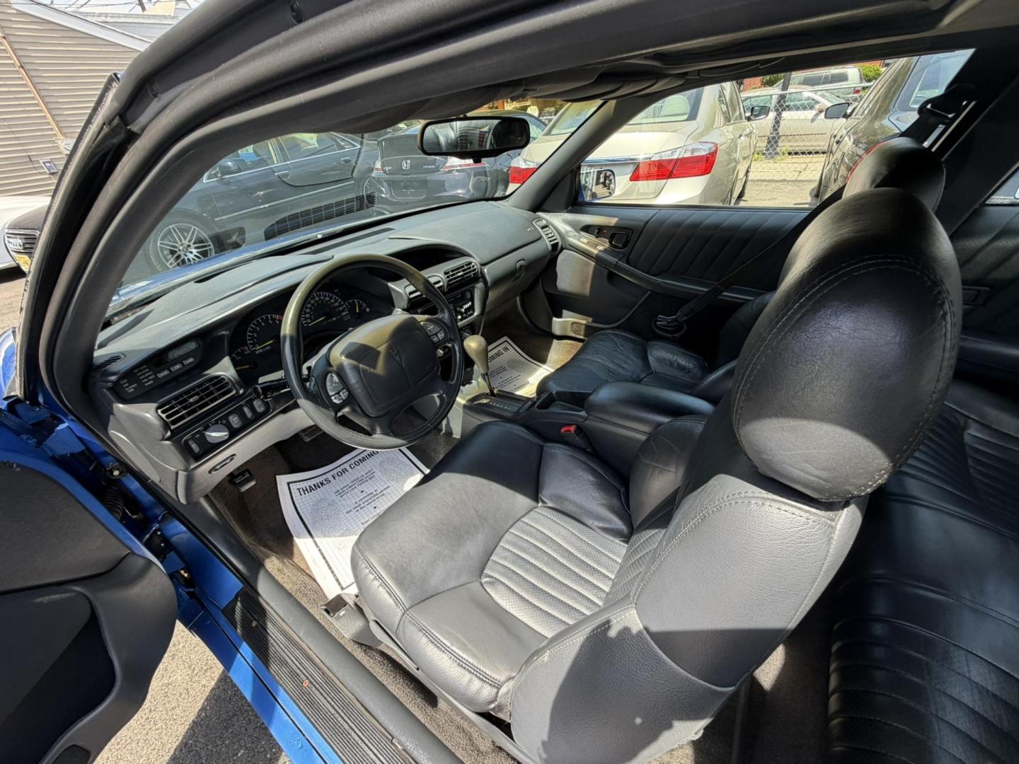 1994 BLUE /Gray Leather Pontiac Grand Prix SE coupe (1G2WJ12M0RF) with an 3.1L V6 OHV 12V engine, 4-Speed Automatic Overdrive transmission, located at 1018 Brunswick Ave, Trenton, NJ, 08638, (609) 989-0900, 40.240086, -74.748085 - Look at this Blast from the past! This Grand Prix is in amazing condition and ready for the next Pontiac enthusiast to come take her away!! Recently serviced and ready to go, Call Anthony to set up appt. to see this rare vehicle.609-273-5100.- Photo#11
