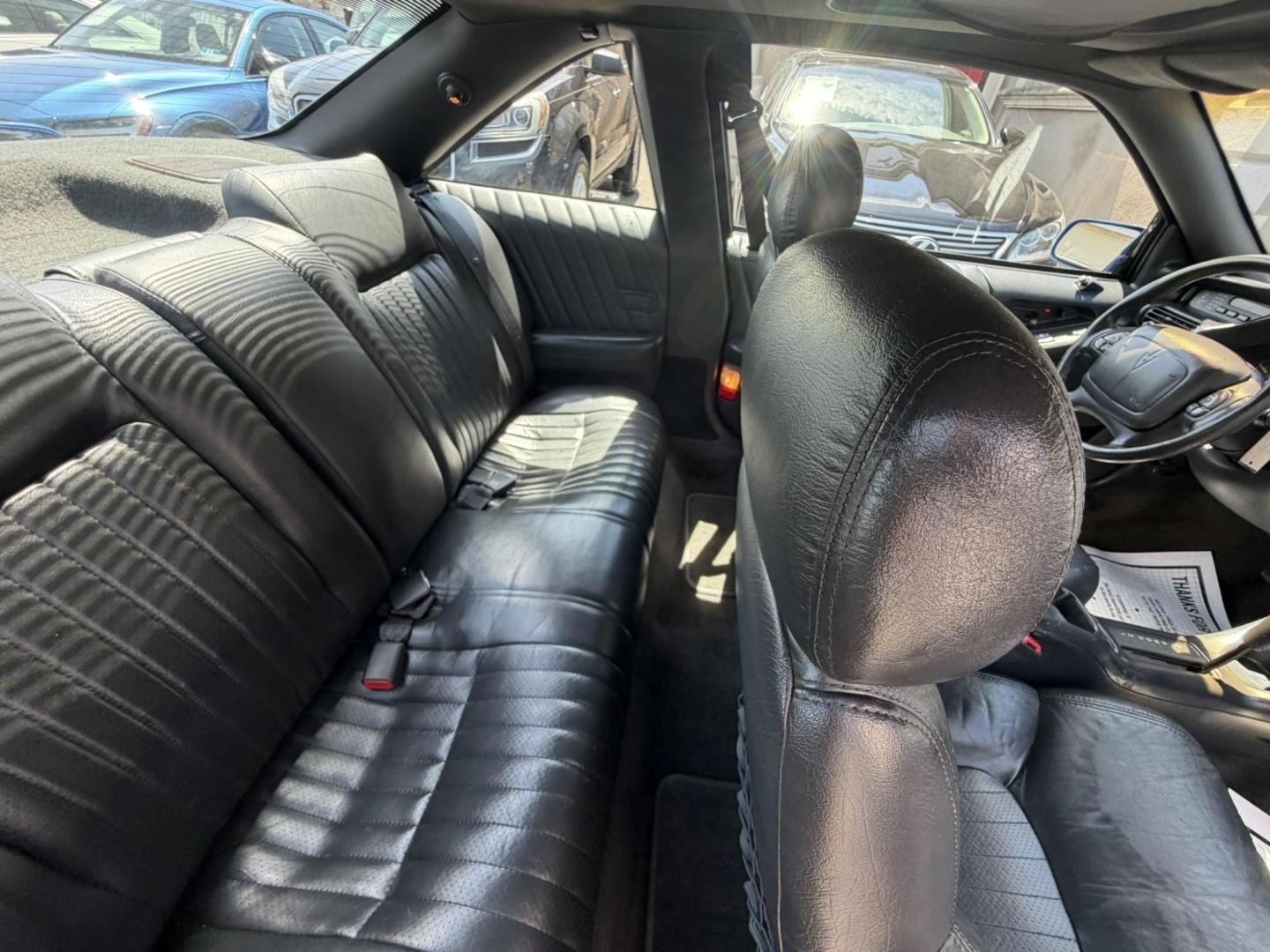 1994 BLUE /Gray Leather Pontiac Grand Prix SE coupe (1G2WJ12M0RF) with an 3.1L V6 OHV 12V engine, 4-Speed Automatic Overdrive transmission, located at 1018 Brunswick Ave, Trenton, NJ, 08638, (609) 989-0900, 40.240086, -74.748085 - Look at this Blast from the past! This Grand Prix is in amazing condition and ready for the next Pontiac enthusiast to come take her away!! Recently serviced and ready to go, Call Anthony to set up appt. to see this rare vehicle.609-273-5100.- Photo#20