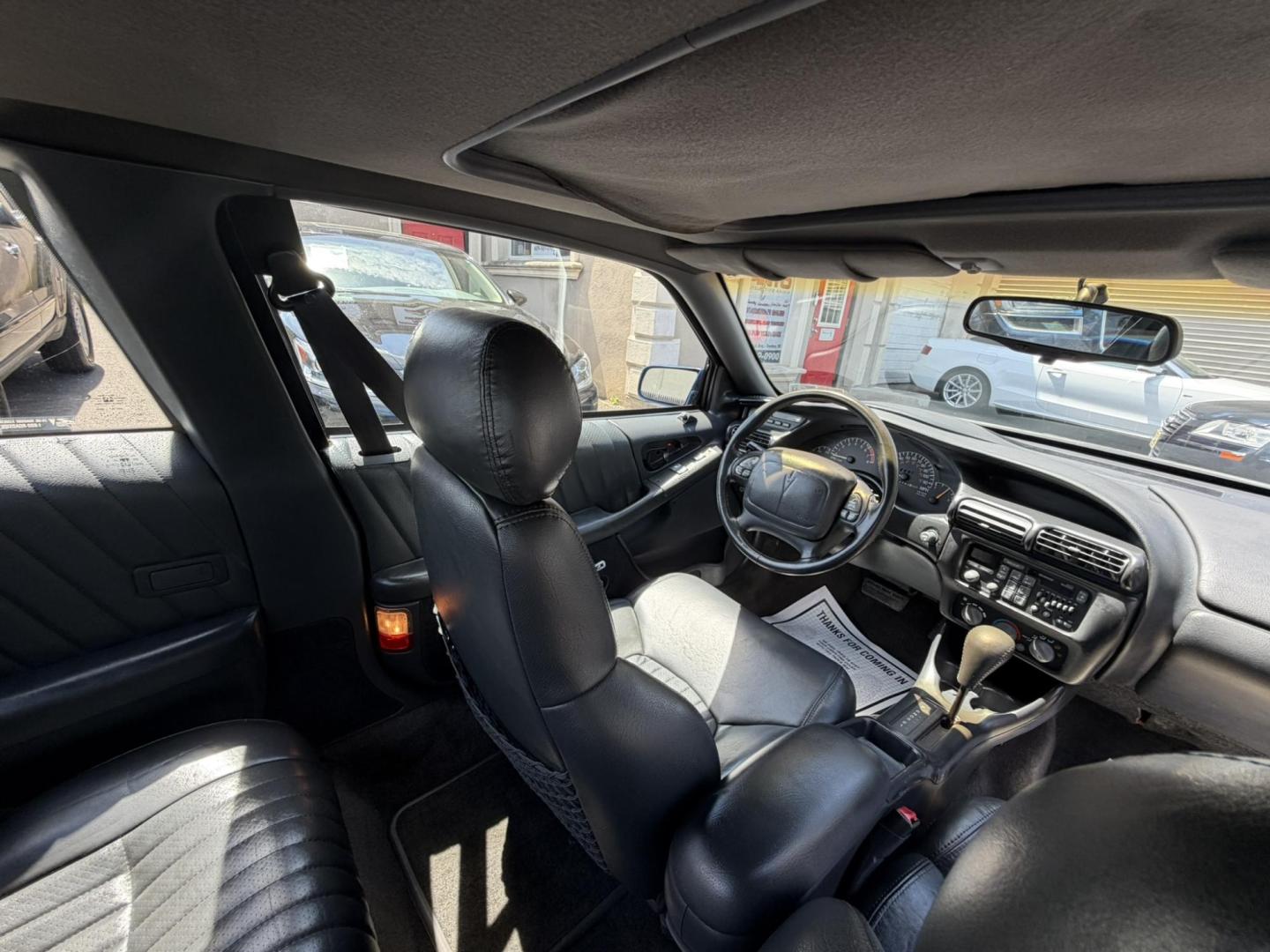 1994 BLUE /Gray Leather Pontiac Grand Prix SE coupe (1G2WJ12M0RF) with an 3.1L V6 OHV 12V engine, 4-Speed Automatic Overdrive transmission, located at 1018 Brunswick Ave, Trenton, NJ, 08638, (609) 989-0900, 40.240086, -74.748085 - Look at this Blast from the past! This Grand Prix is in amazing condition and ready for the next Pontiac enthusiast to come take her away!! Recently serviced and ready to go, Call Anthony to set up appt. to see this rare vehicle.609-273-5100.- Photo#22