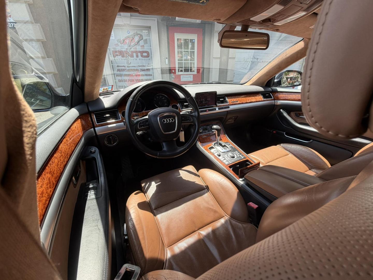 2008 BLUE /Tan Leather Audi A8 L (WAUMV94E88N) with an 4.2L V8 DOHC 40V engine, 6-Speed Automatic Overdrive transmission, located at 1018 Brunswick Ave, Trenton, NJ, 08638, (609) 989-0900, 40.240086, -74.748085- Photo#8