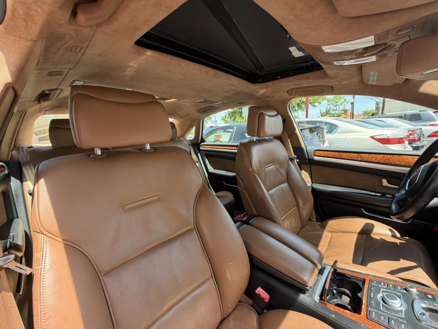 2008 BLUE /Tan Leather Audi A8 L (WAUMV94E88N) with an 4.2L V8 DOHC 40V engine, 6-Speed Automatic Overdrive transmission, located at 1018 Brunswick Ave, Trenton, NJ, 08638, (609) 989-0900, 40.240086, -74.748085- Photo#12