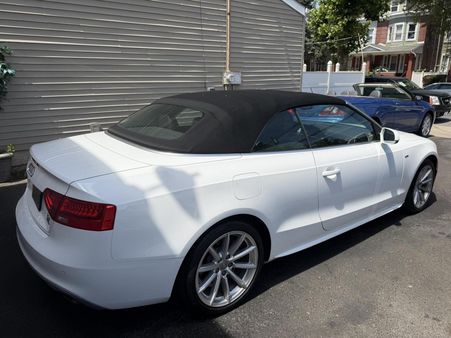 2016 White /Black Leather Audi A5 2.0T Premium Plus Cabriolet quattro (WAUM2AFH4GN) with an 2.0L L4 DOHC 16V TURBO engine, 8A transmission, located at 1018 Brunswick Ave, Trenton, NJ, 08638, (609) 989-0900, 40.240086, -74.748085 - Wow! Here is a really nice 2 owner Audi A5 Cabrio that has been garage kept since new w super low miles! Recent services have been completed to make this vehicle as new as possible! A must see and drive ASAP! Call Anthony 609-273-5100 - Photo#4