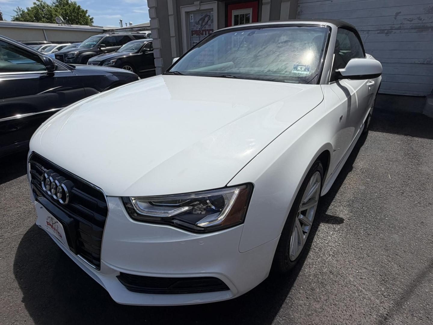 2016 White /Black Leather Audi A5 2.0T Premium Plus Cabriolet quattro (WAUM2AFH4GN) with an 2.0L L4 DOHC 16V TURBO engine, 8A transmission, located at 1018 Brunswick Ave, Trenton, NJ, 08638, (609) 989-0900, 40.240086, -74.748085 - Wow! Here is a really nice 2 owner Audi A5 Cabrio that has been garage kept since new w super low miles! Recent services have been completed to make this vehicle as new as possible! A must see and drive ASAP! Call Anthony 609-273-5100 - Photo#9