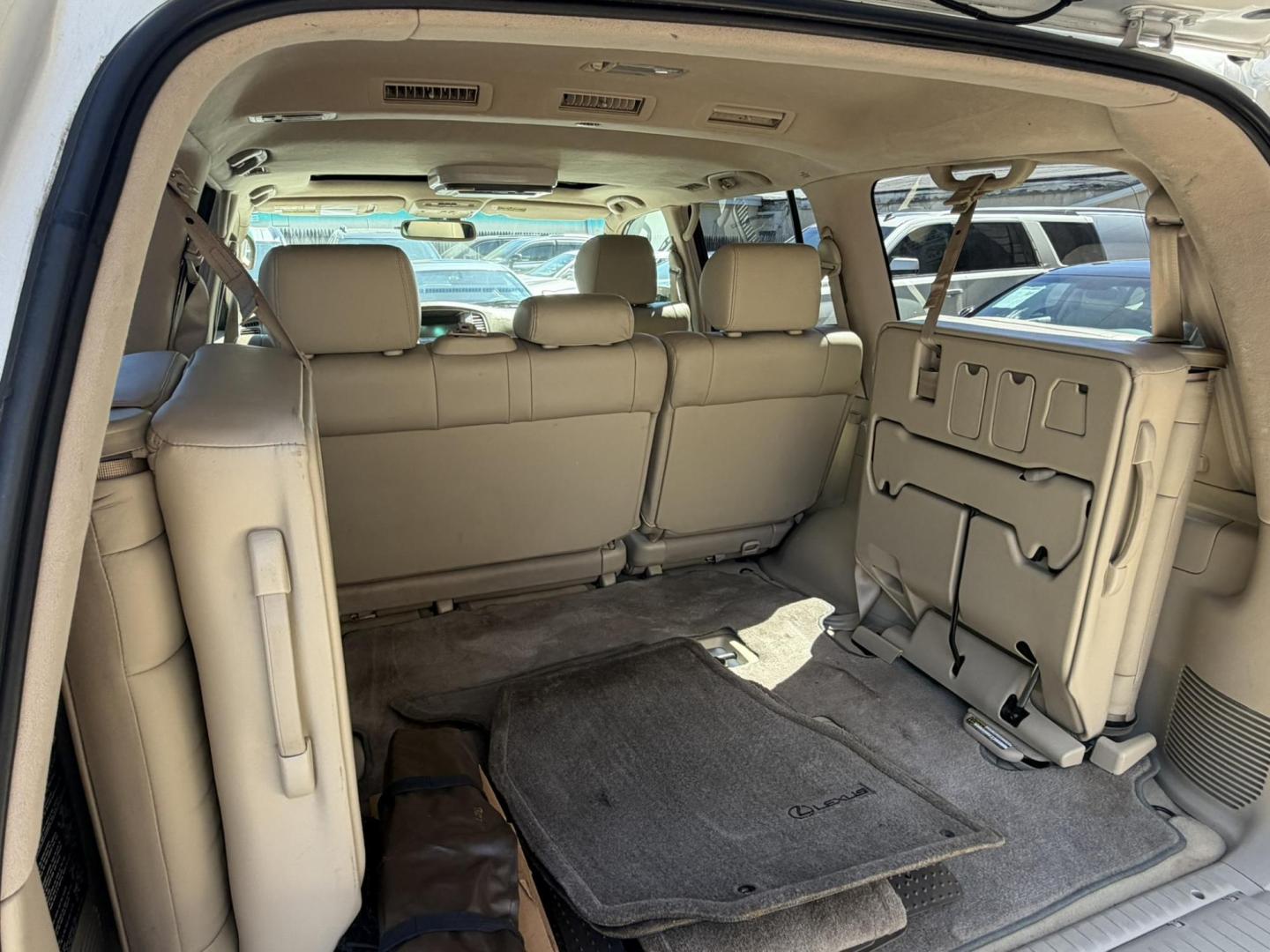2004 White /Tan Leather Lexus LX 470 Sport Utility (JTJHT00W043) with an 4.7L V8 DOHC 32V engine, 5-Speed Automatic Overdrive transmission, located at 1018 Brunswick Ave, Trenton, NJ, 08638, (609) 989-0900, 40.240086, -74.748085 - Here is a really Rare 1 owner Lexus SUV! Freshly detailed and serviced and ready for another 100k or more miles! Lots of consistent service history on this LX470! Please call Anthony to set an appt. as this will not last long on the lot! 609-273-5100- Photo#38