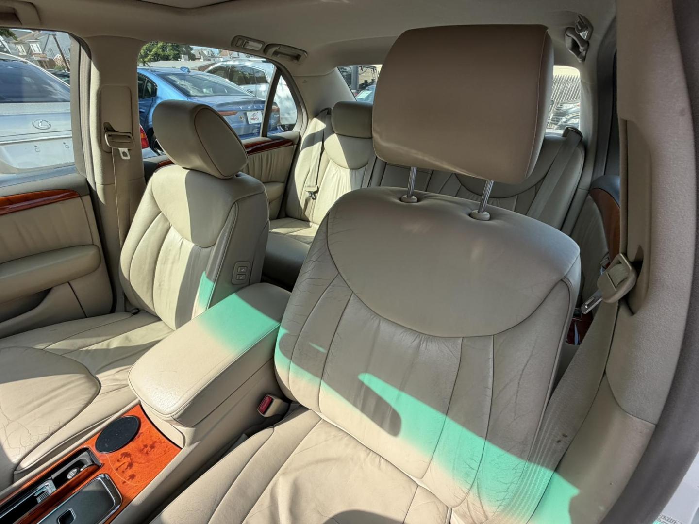 2001 White /beige Lexus LS 430 Sedan (JTHBN30F610) with an 4.3L V8 DOHC 32V engine, 5-Speed Automatic Overdrive transmission, located at 1018 Brunswick Ave, Trenton, NJ, 08638, (609) 989-0900, 40.240086, -74.748085 - Here is an old school Lexus LS that still runs and drives like new! Serviced up and ready to go for another 100k miles! Please call Anthony to set up appt. to see and drive 609-273-5100 - Photo#21
