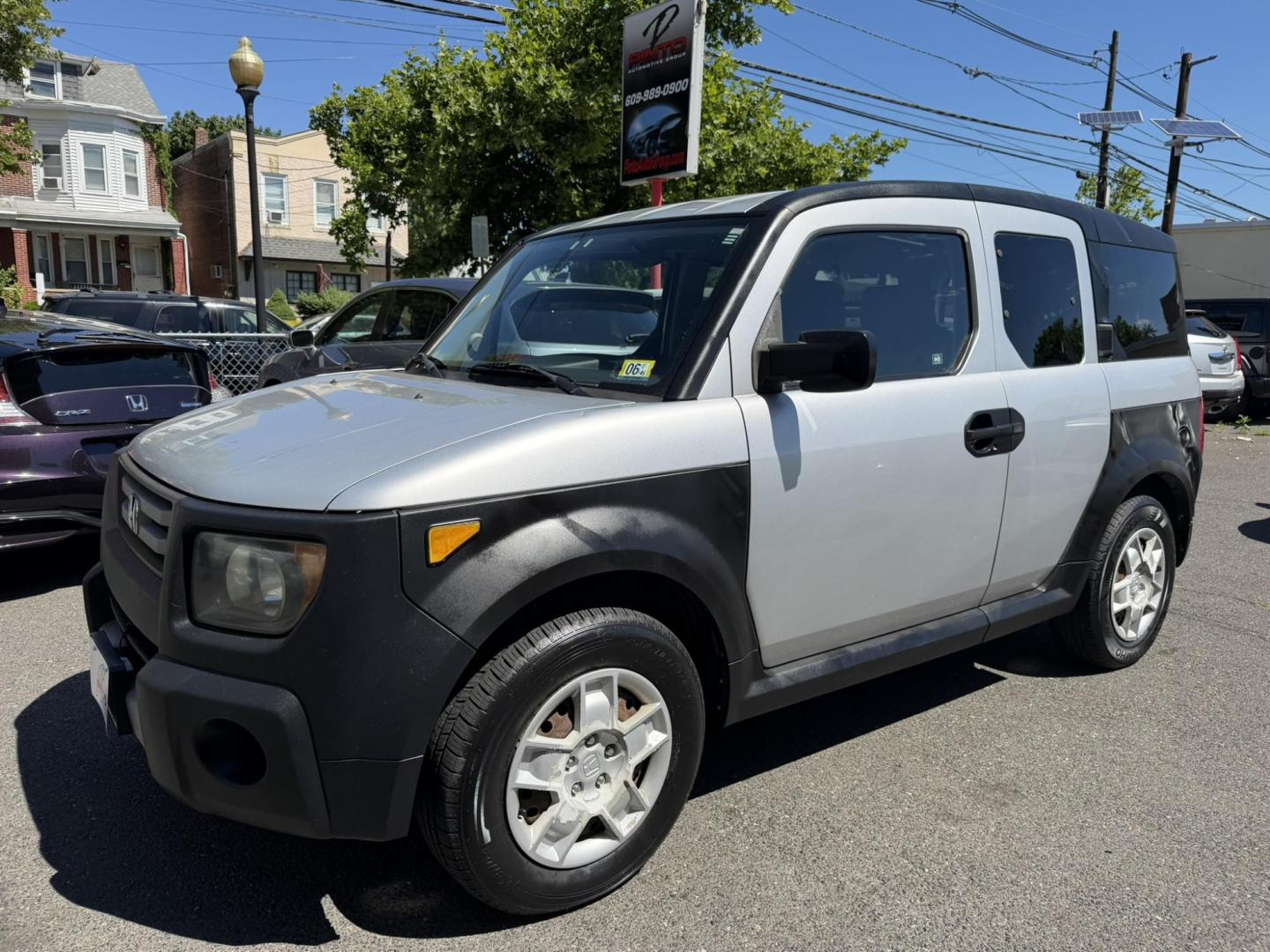 2007 SILVER /Black/gray Honda Element LX 4WD AT (5J6YH28337L) with an 2.4L L4 DOHC 16V engine, 5-Speed Automatic Overdrive transmission, located at 1018 Brunswick Ave, Trenton, NJ, 08638, (609) 989-0900, 40.240086, -74.748085- Photo#8