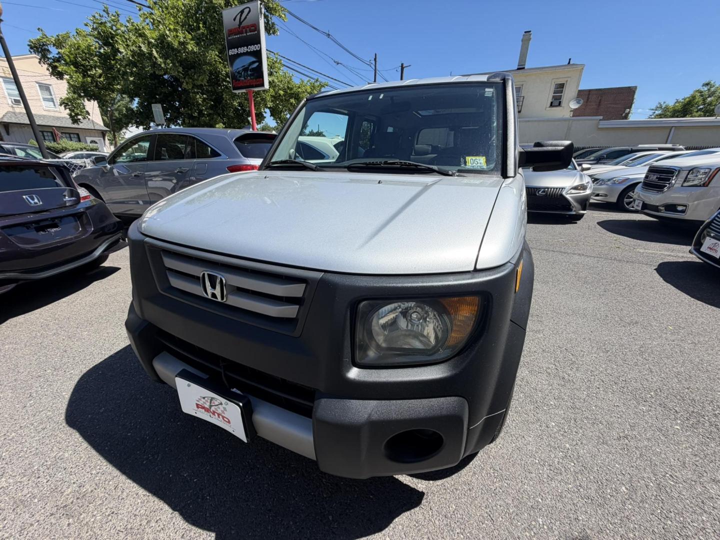 2007 SILVER /Black/gray Honda Element LX 4WD AT (5J6YH28337L) with an 2.4L L4 DOHC 16V engine, 5-Speed Automatic Overdrive transmission, located at 1018 Brunswick Ave, Trenton, NJ, 08638, (609) 989-0900, 40.240086, -74.748085- Photo#16