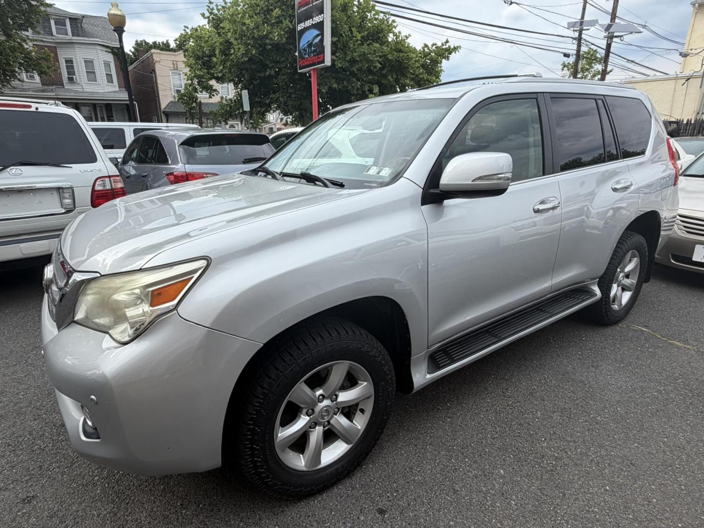 2010 SILVER /Black Leather Lexus GX 460 Sport Utility (JTJBM7FX7A5) with an 4.6L V8 DOHC 32V engine, 6-Speed Automatic transmission, located at 1018 Brunswick Ave, Trenton, NJ, 08638, (609) 989-0900, 40.240086, -74.748085 - Here is a really clean GX that has been serviced up regularly throughout its time, Runs and drives like the day it was new and an absolute must see and drive for yourself! This unit will not last long so please set up an appt. w Anthony to see it, 609-273-5100- Photo#12