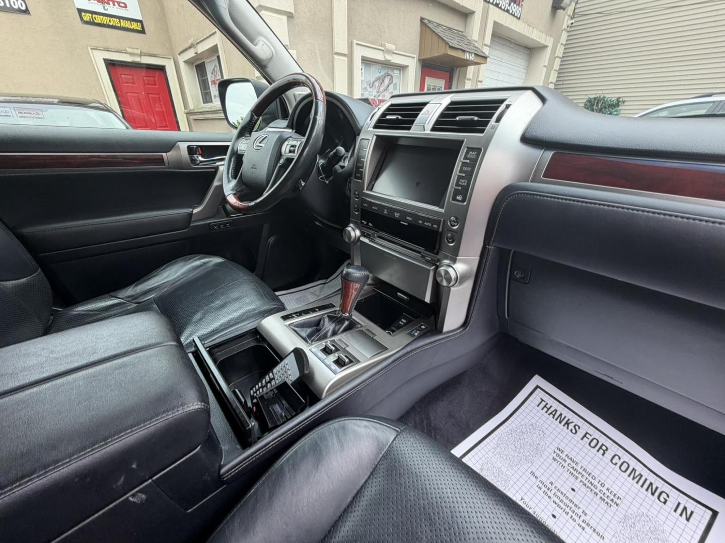 2010 SILVER /Black Leather Lexus GX 460 Sport Utility (JTJBM7FX7A5) with an 4.6L V8 DOHC 32V engine, 6-Speed Automatic transmission, located at 1018 Brunswick Ave, Trenton, NJ, 08638, (609) 989-0900, 40.240086, -74.748085 - Here is a really clean GX that has been serviced up regularly throughout its time, Runs and drives like the day it was new and an absolute must see and drive for yourself! This unit will not last long so please set up an appt. w Anthony to see it, 609-273-5100- Photo#14