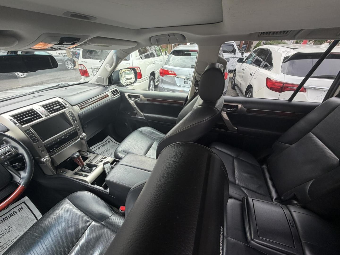 2010 SILVER /Black Leather Lexus GX 460 Sport Utility (JTJBM7FX7A5) with an 4.6L V8 DOHC 32V engine, 6-Speed Automatic transmission, located at 1018 Brunswick Ave, Trenton, NJ, 08638, (609) 989-0900, 40.240086, -74.748085 - Here is a really clean GX that has been serviced up regularly throughout its time, Runs and drives like the day it was new and an absolute must see and drive for yourself! This unit will not last long so please set up an appt. w Anthony to see it, 609-273-5100- Photo#19