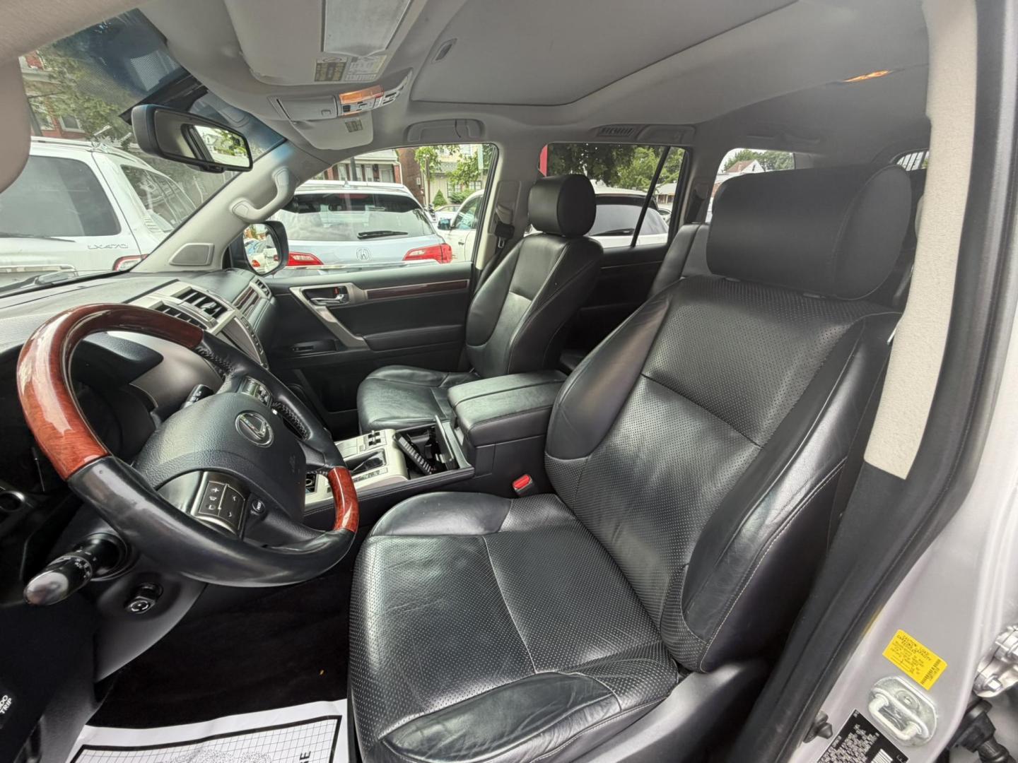2010 SILVER /Black Leather Lexus GX 460 Sport Utility (JTJBM7FX7A5) with an 4.6L V8 DOHC 32V engine, 6-Speed Automatic transmission, located at 1018 Brunswick Ave, Trenton, NJ, 08638, (609) 989-0900, 40.240086, -74.748085 - Here is a really clean GX that has been serviced up regularly throughout its time, Runs and drives like the day it was new and an absolute must see and drive for yourself! This unit will not last long so please set up an appt. w Anthony to see it, 609-273-5100- Photo#22