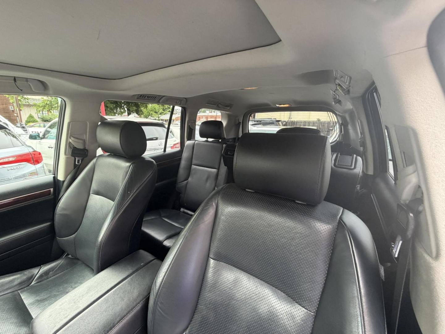 2010 SILVER /Black Leather Lexus GX 460 Sport Utility (JTJBM7FX7A5) with an 4.6L V8 DOHC 32V engine, 6-Speed Automatic transmission, located at 1018 Brunswick Ave, Trenton, NJ, 08638, (609) 989-0900, 40.240086, -74.748085 - Here is a really clean GX that has been serviced up regularly throughout its time, Runs and drives like the day it was new and an absolute must see and drive for yourself! This unit will not last long so please set up an appt. w Anthony to see it, 609-273-5100- Photo#32