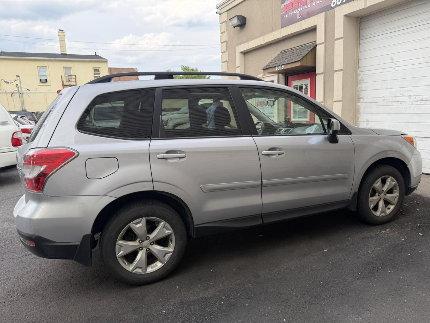 2016 SILVER /Black Subaru Forester 2.5i Premium PZEV CVT (JF2SJADC8GH) with an 2.5L H4 SOHC 16V engine, CVT transmission, located at 1018 Brunswick Ave, Trenton, NJ, 08638, (609) 989-0900, 40.240086, -74.748085- Photo#5
