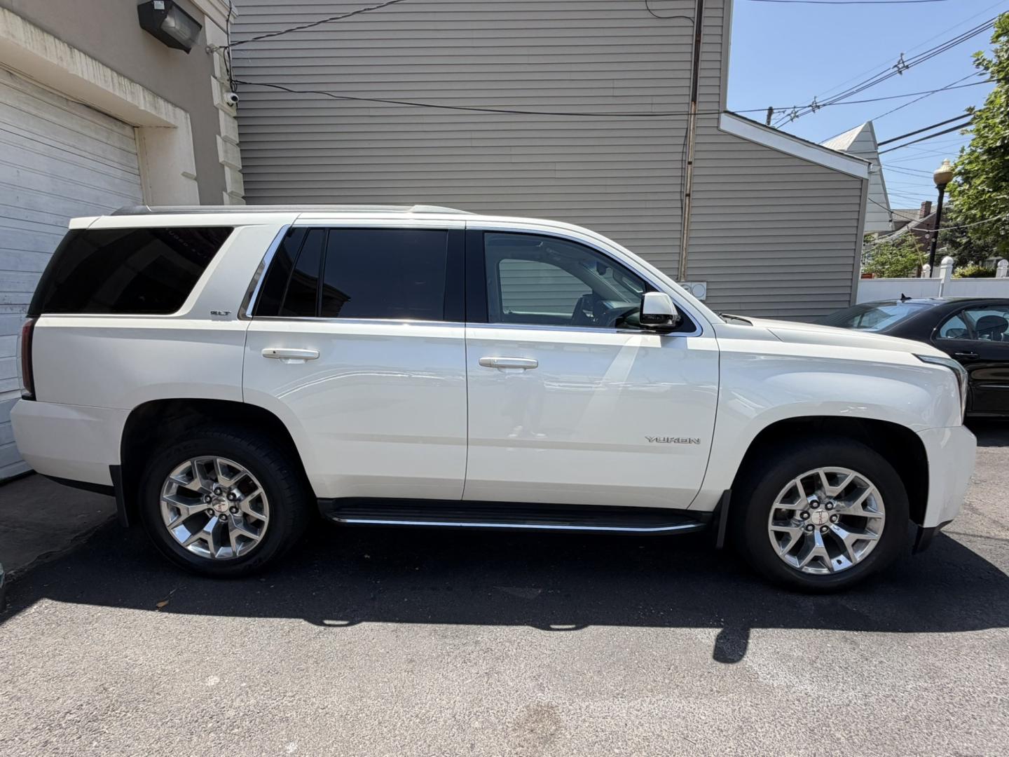 2015 White /Tan GMC Yukon SLT 4WD (1GKS2BKC6FR) with an 5.3L V8 OHV 16V FFV engine, 6-Speed Automatic transmission, located at 1018 Brunswick Ave, Trenton, NJ, 08638, (609) 989-0900, 40.240086, -74.748085 - Here is a super clean and well serviced up GMC Yukon! Fully Loaded and a great color combo for the exterior and interior of this SUV. A must see and drive ASAP as this vehicle will not last long at all, please call Anthony to set up an appt. 609-273-5100- Photo#8