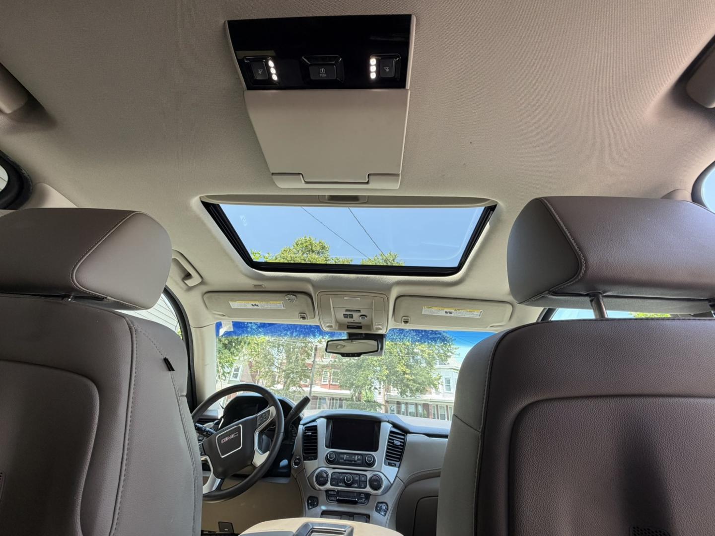 2015 White /Tan GMC Yukon SLT 4WD (1GKS2BKC6FR) with an 5.3L V8 OHV 16V FFV engine, 6-Speed Automatic transmission, located at 1018 Brunswick Ave, Trenton, NJ, 08638, (609) 989-0900, 40.240086, -74.748085 - Here is a super clean and well serviced up GMC Yukon! Fully Loaded and a great color combo for the exterior and interior of this SUV. A must see and drive ASAP as this vehicle will not last long at all, please call Anthony to set up an appt. 609-273-5100- Photo#15